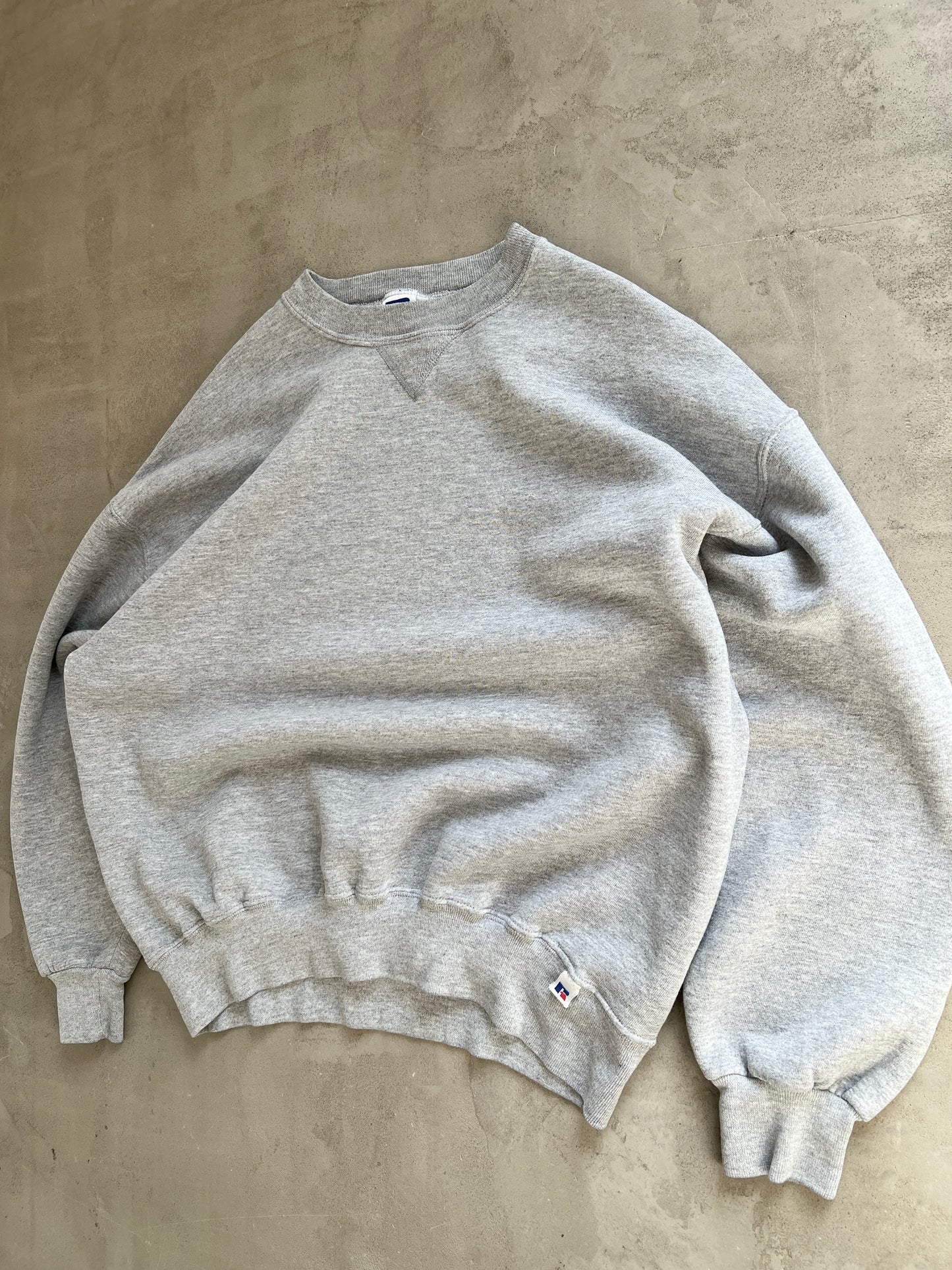 GREY RUSSELL SWEATER - 1990S - M