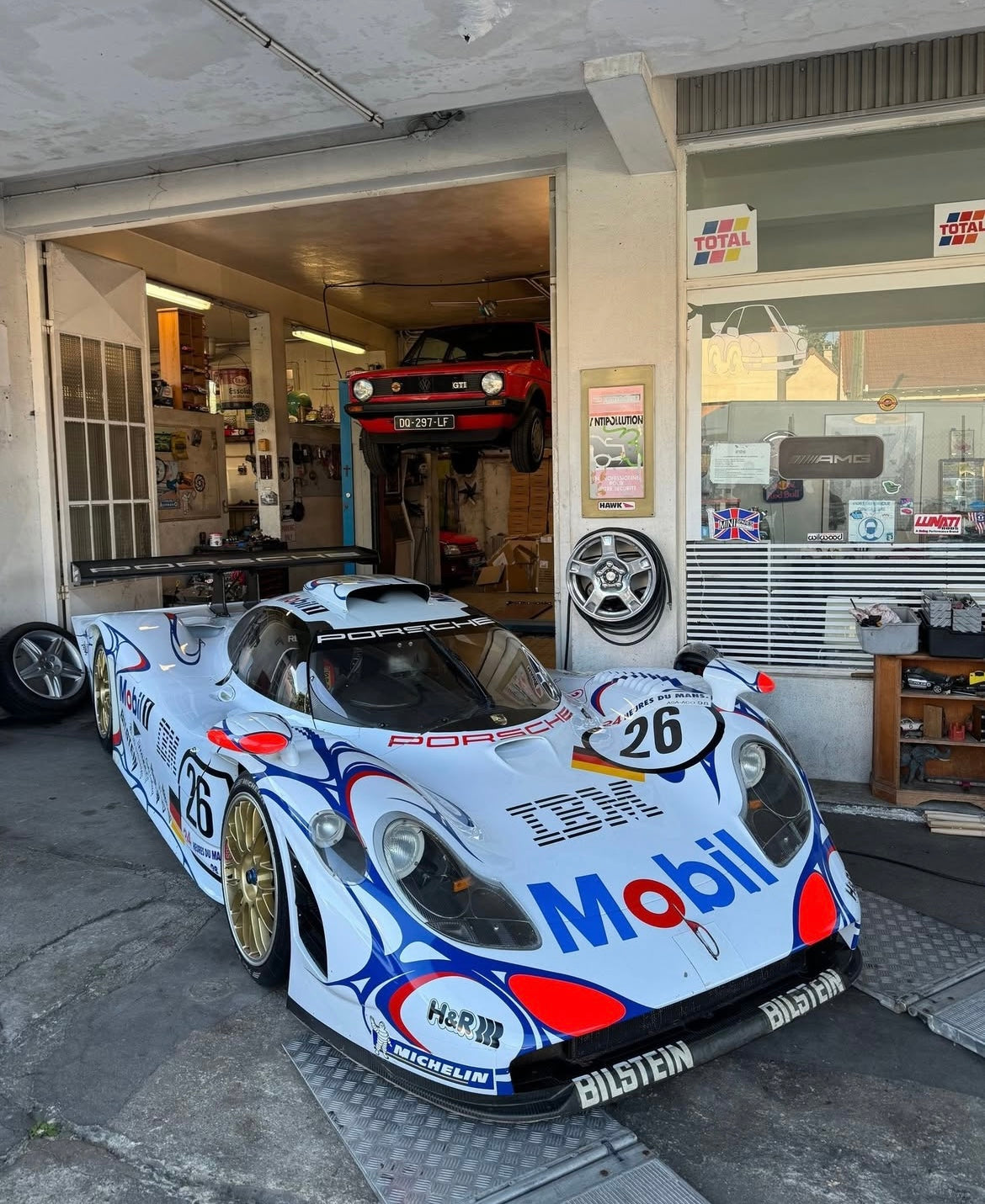 CREME WHITE PORSCHE 911 GT1 LE MANS TEE - 1998 - L