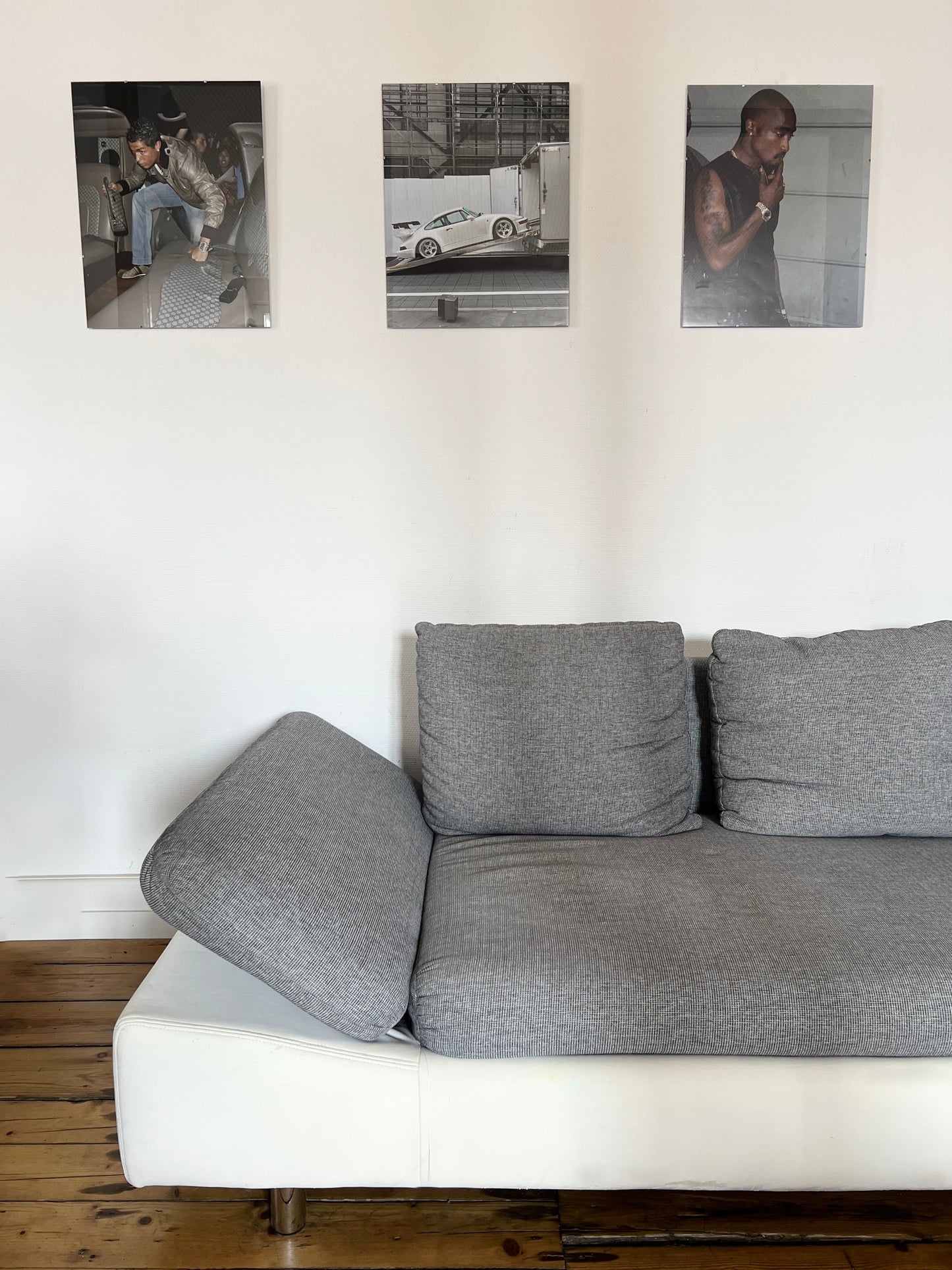 BEIGE G63 IN LA GLASS PRINT