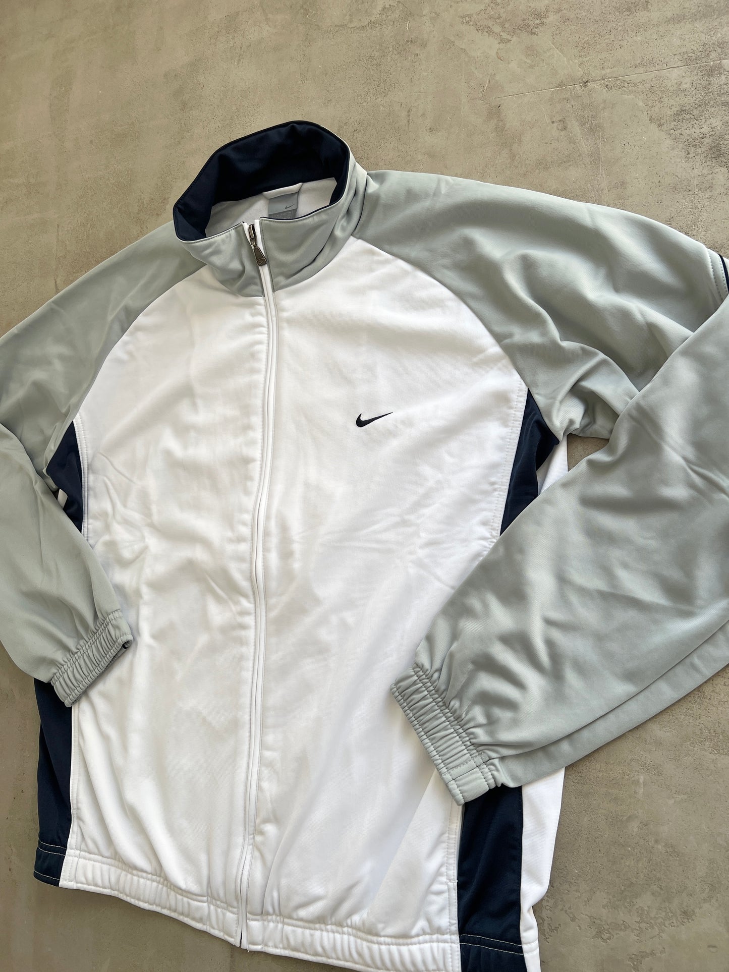 WHITE NIKE TRACK JACKET - 2000S - XL