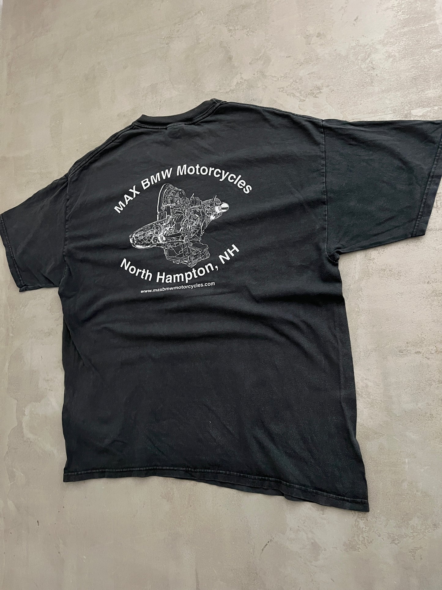 FADED BLACK BMW TEE - 1990S - XL