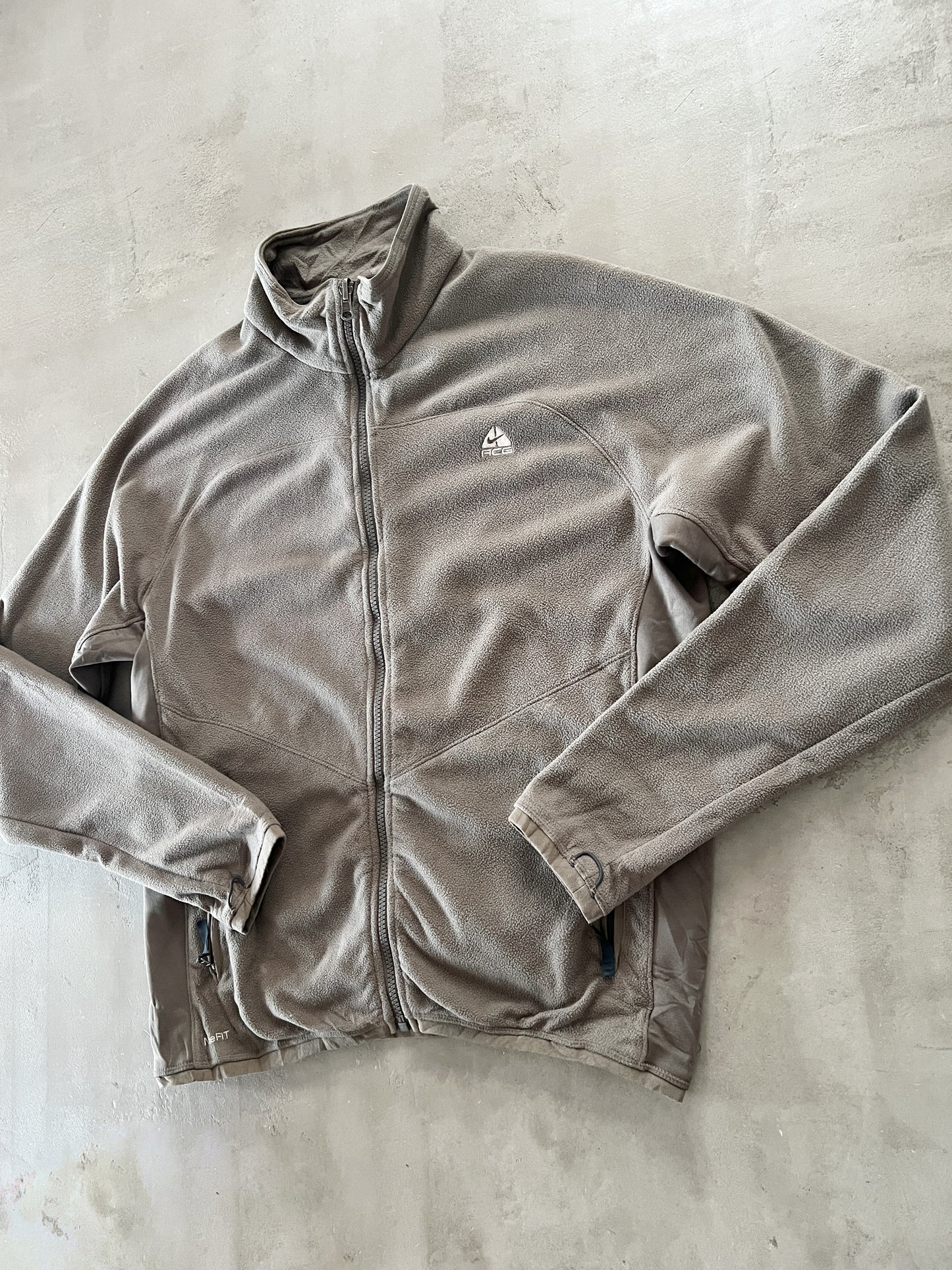 BEIGE NIKE ACG FLEECE JACKET - 2000S - L
