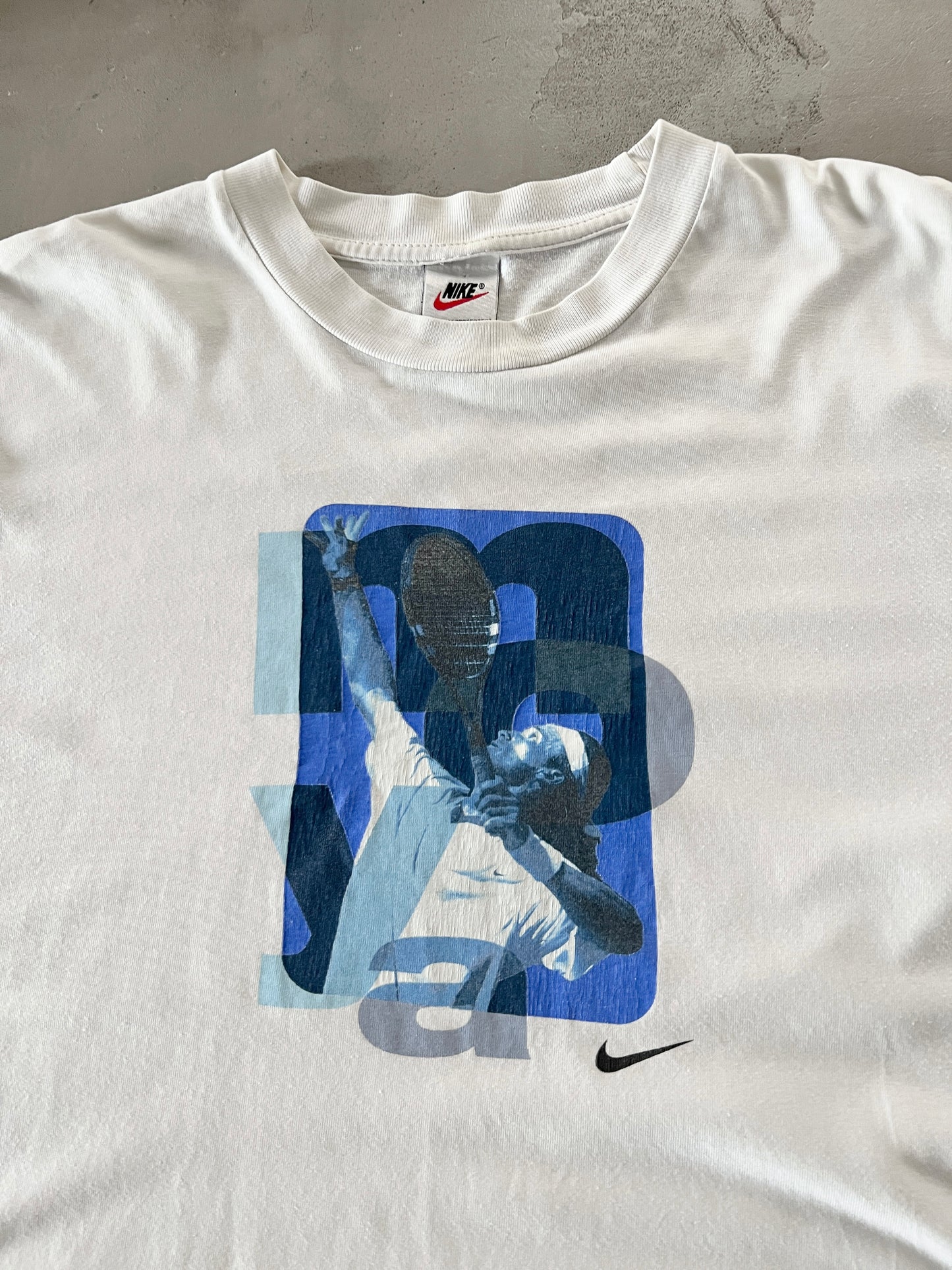 WHITE NIKE TENNIS X CARLOS MOYA TEE - 2000S - L