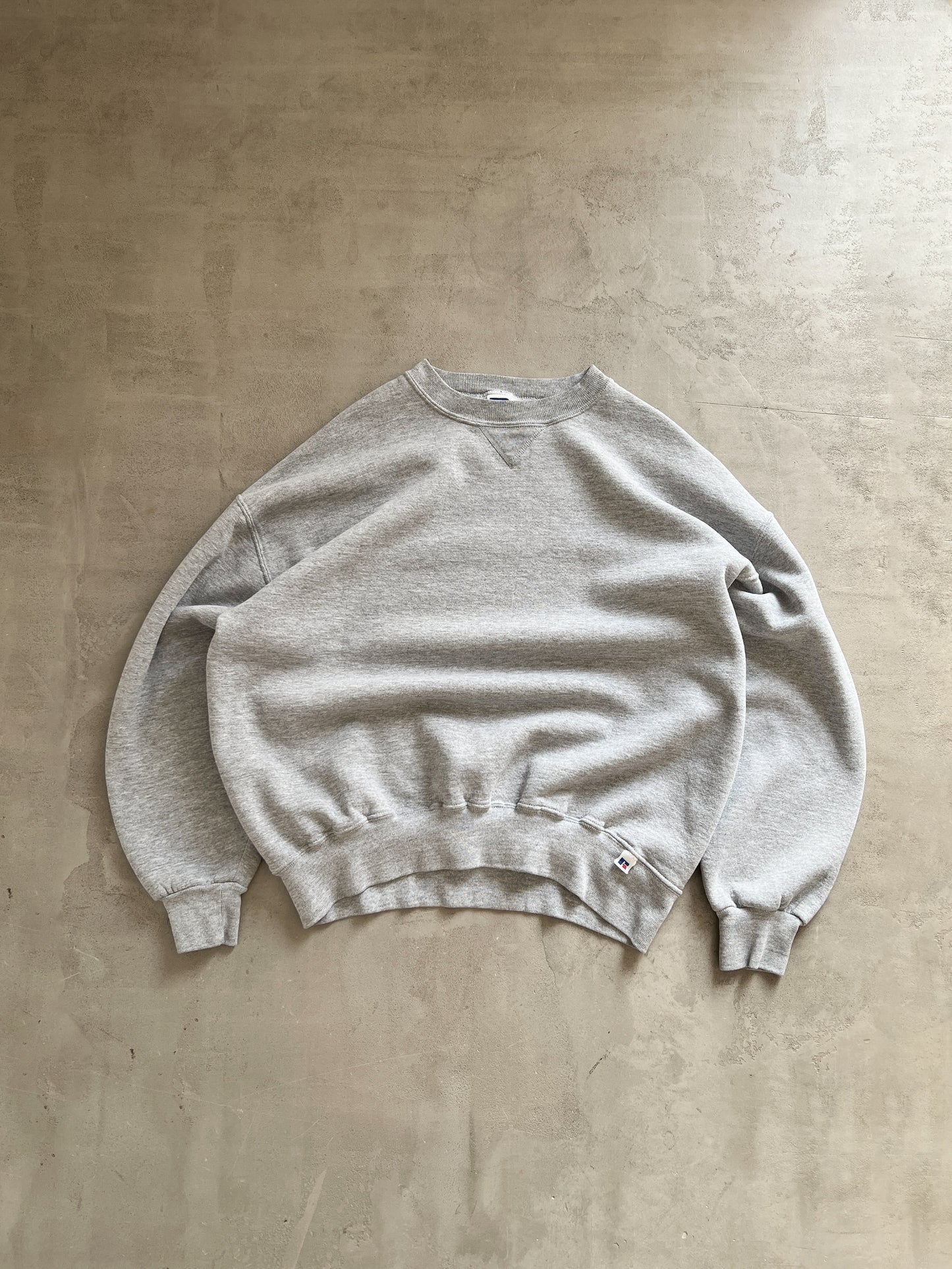 GREY RUSSELL SWEATER - 1990S - M