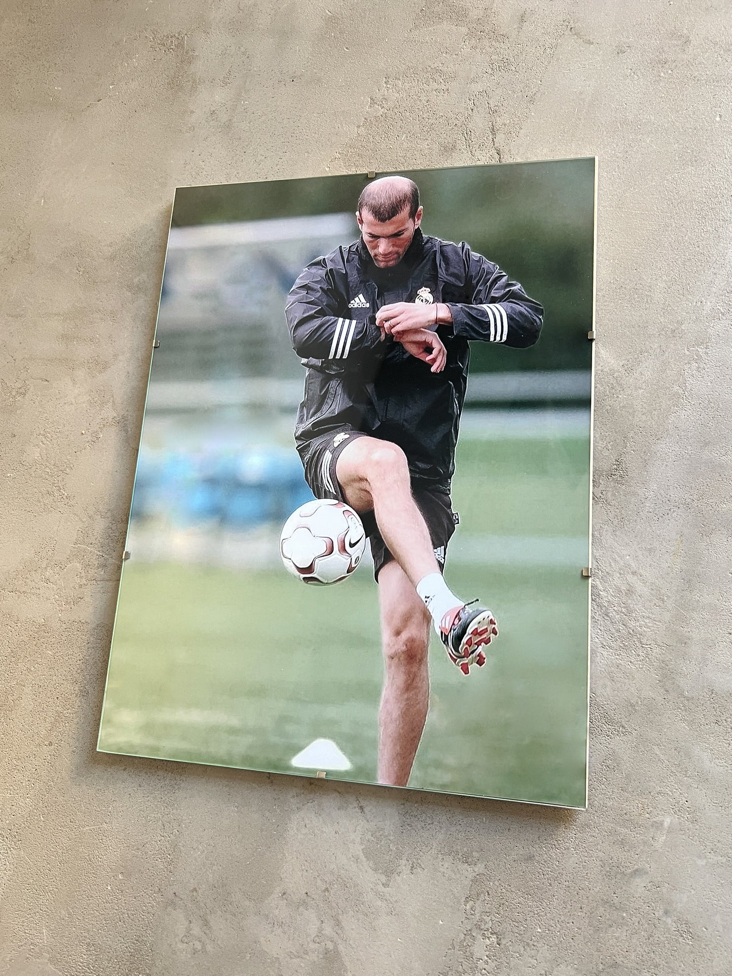 ZIDANE "ZIZOU" GLASS PRINT