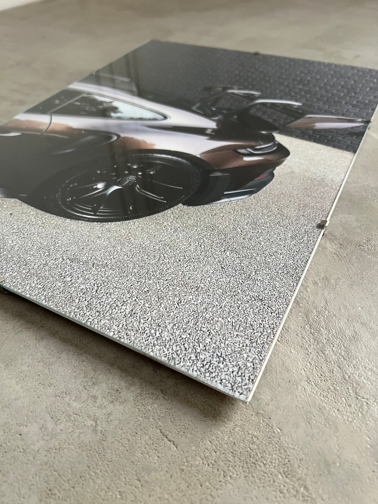 MOCHA PORSCHE GT3 RS GLASS PRINT