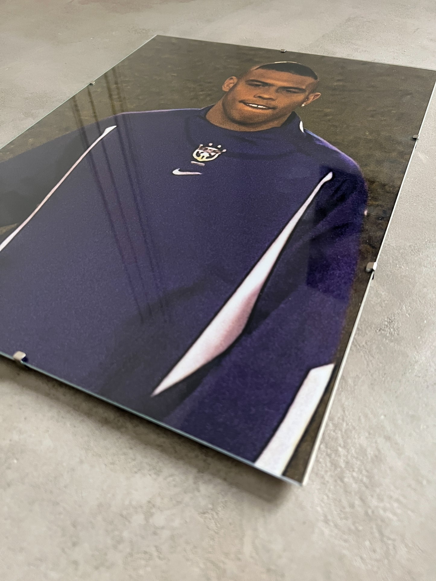 R9 RONALDO "O FENÔMENO" GLASS PRINT