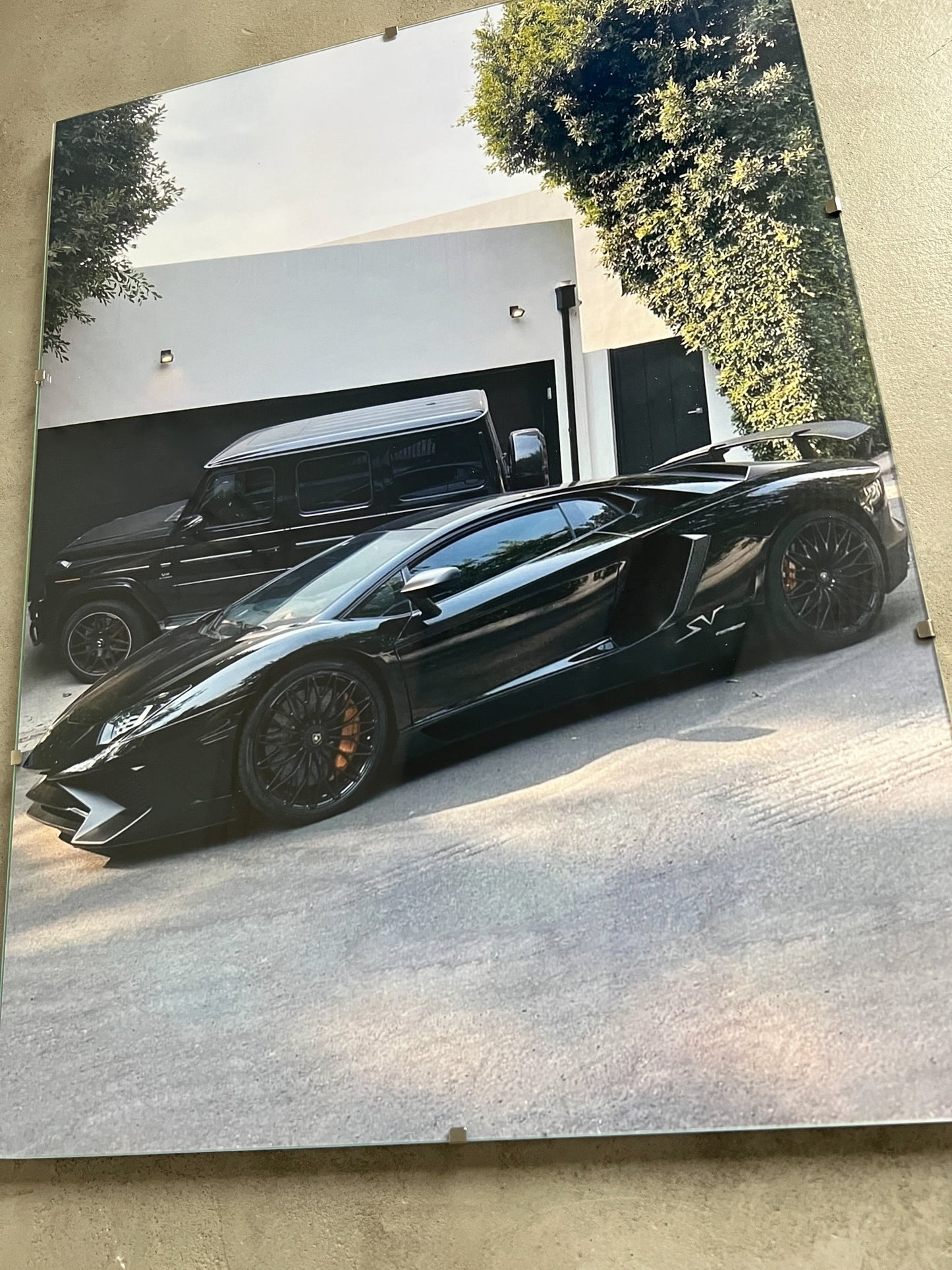 ALL BLACK LAMBO SVJ x G-CLASS GLASS PRINT
