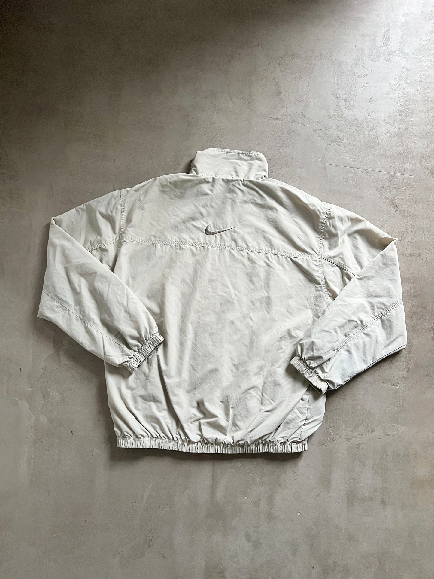 CREME/BEIGE NIKE TRACK JACKET - 2000S - L