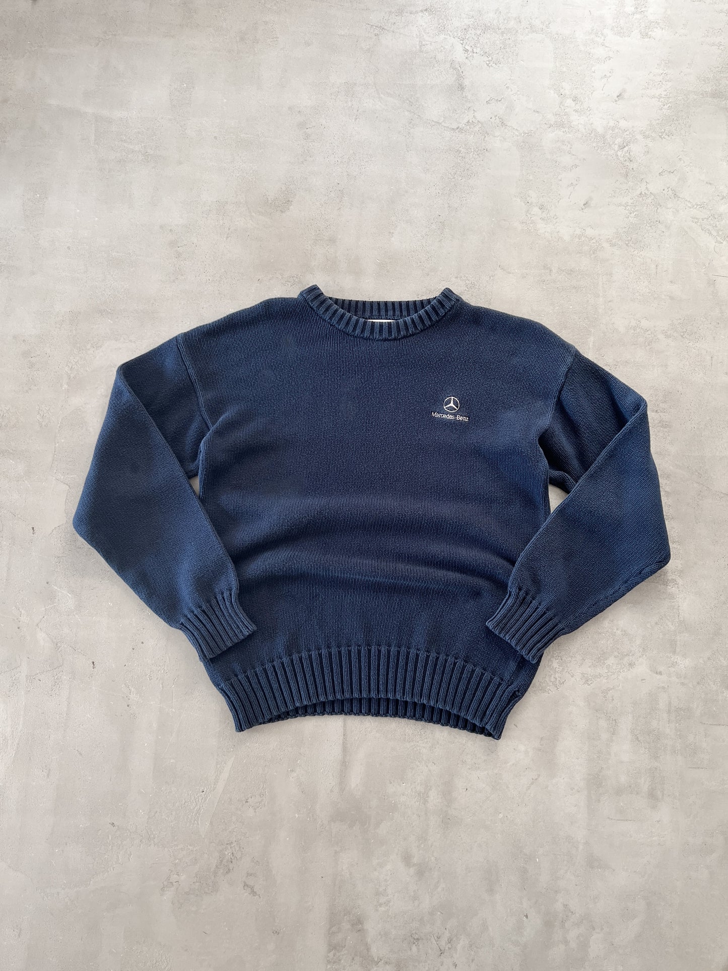 NAVY MERCEDES BENZ KNIT SWEATER - 1990S - S