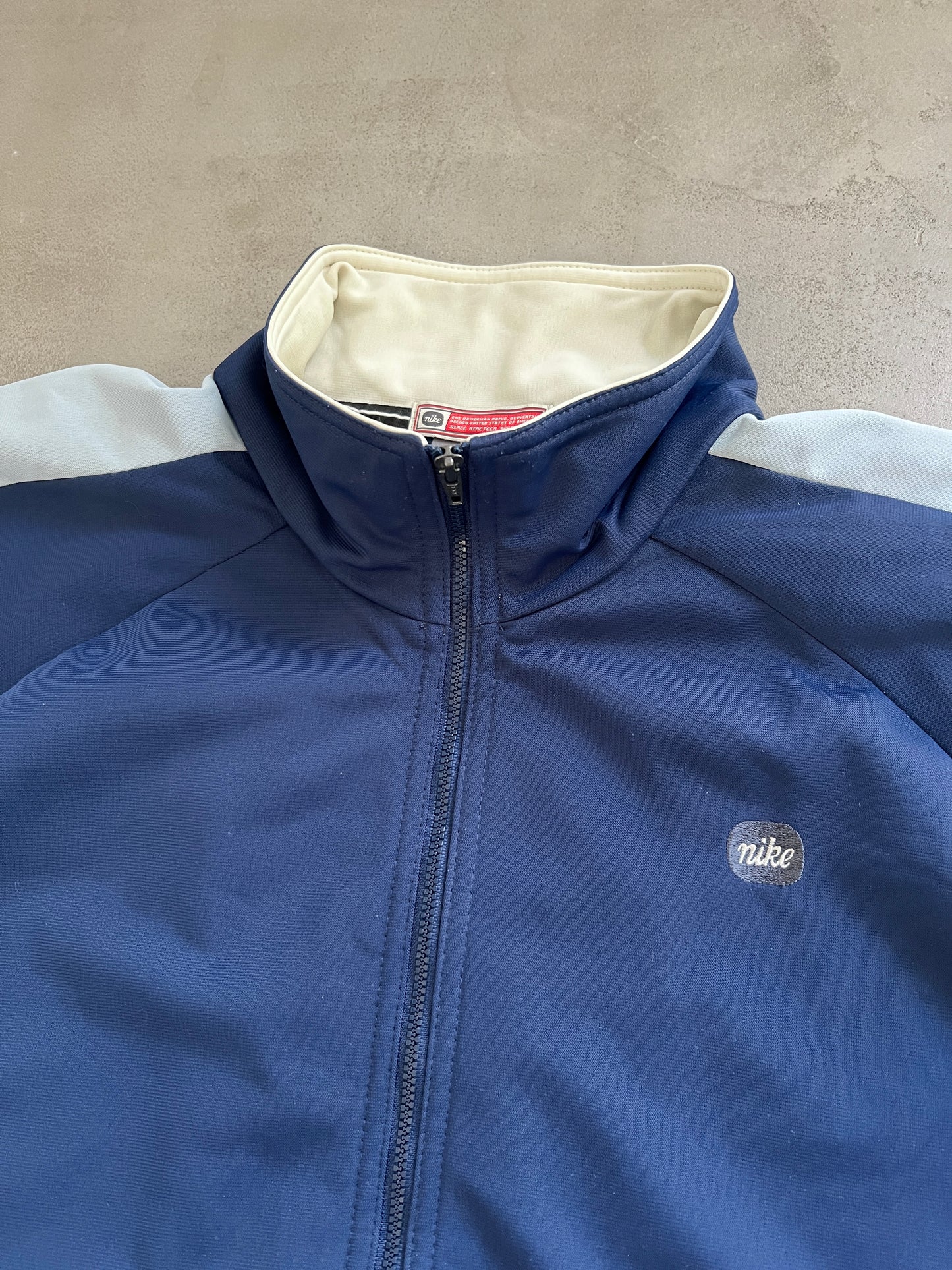NAVY NIKE TRACK JACKET - 2000S - L