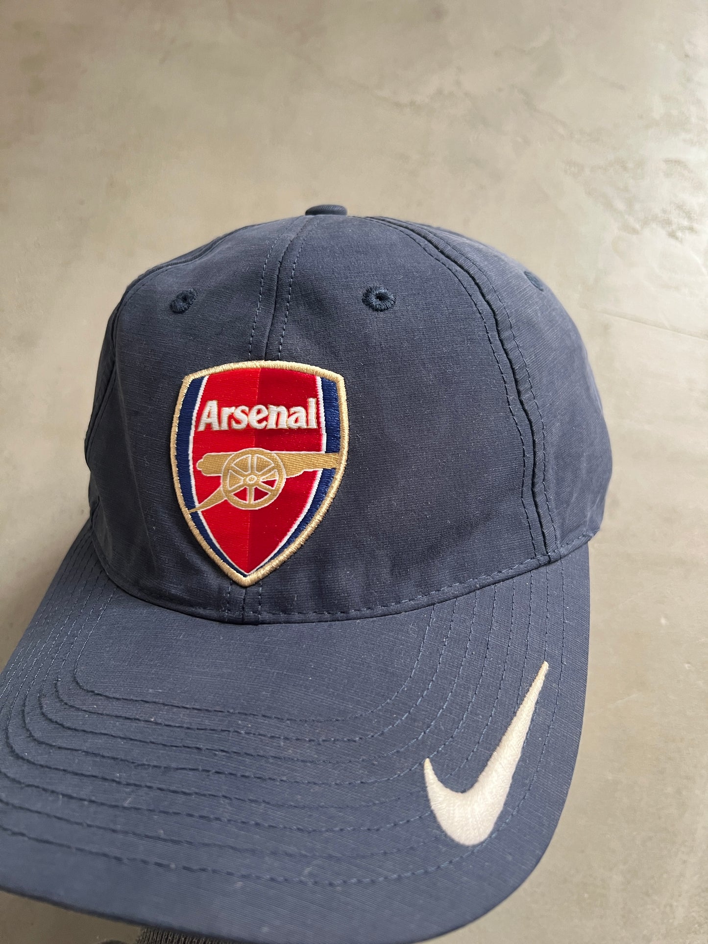 NAVY ARSENAL NIKE CAP - 2000S