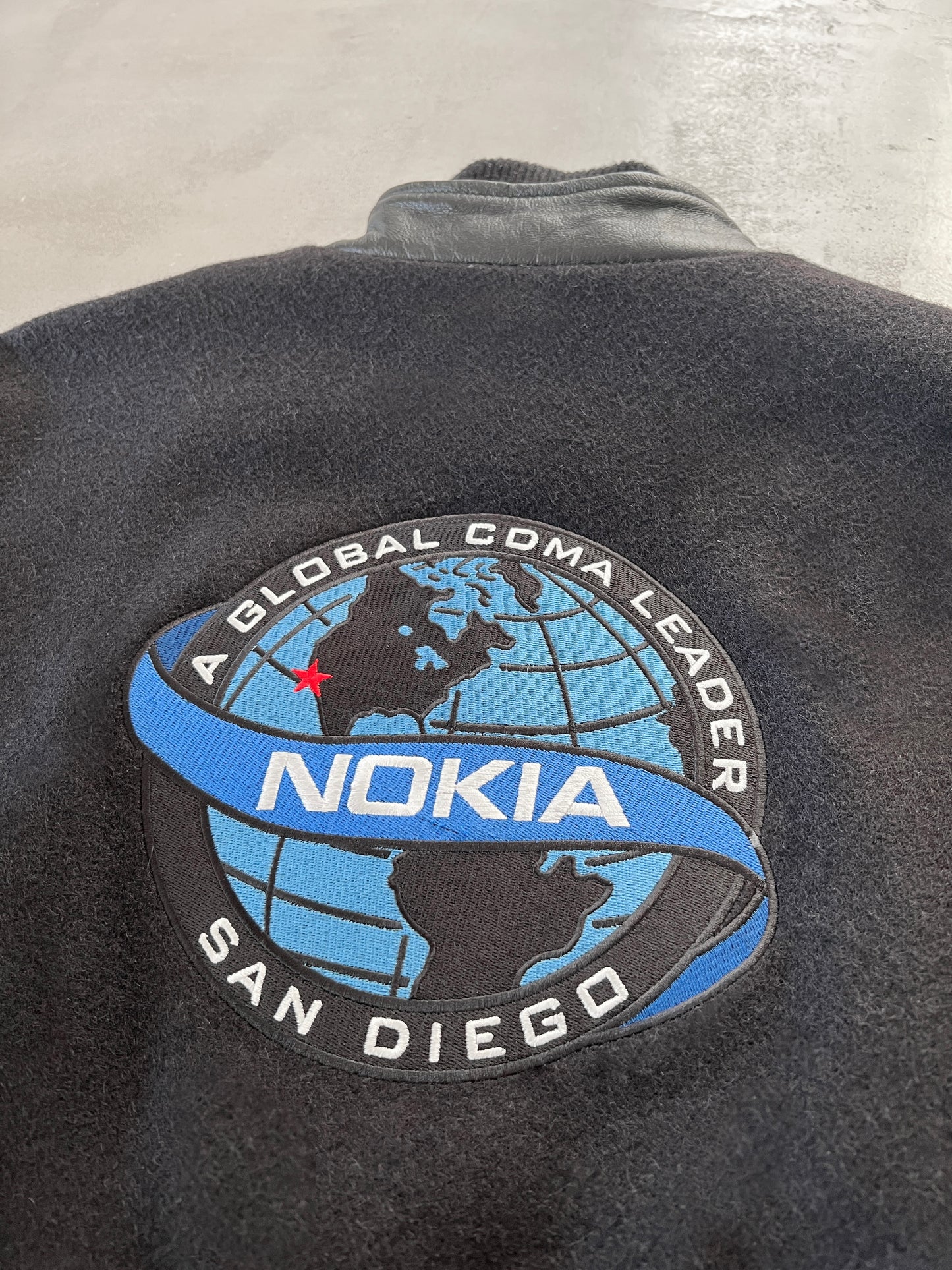 BLACK NOKIA JACKET - 1990S - L