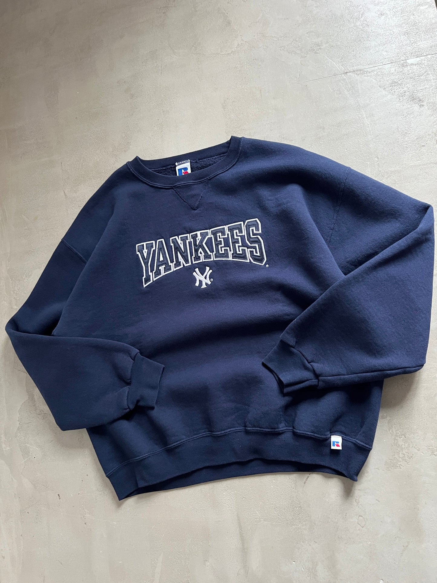 NAVY YANKEES RUSSELL SWEATER - 1990S - M/L