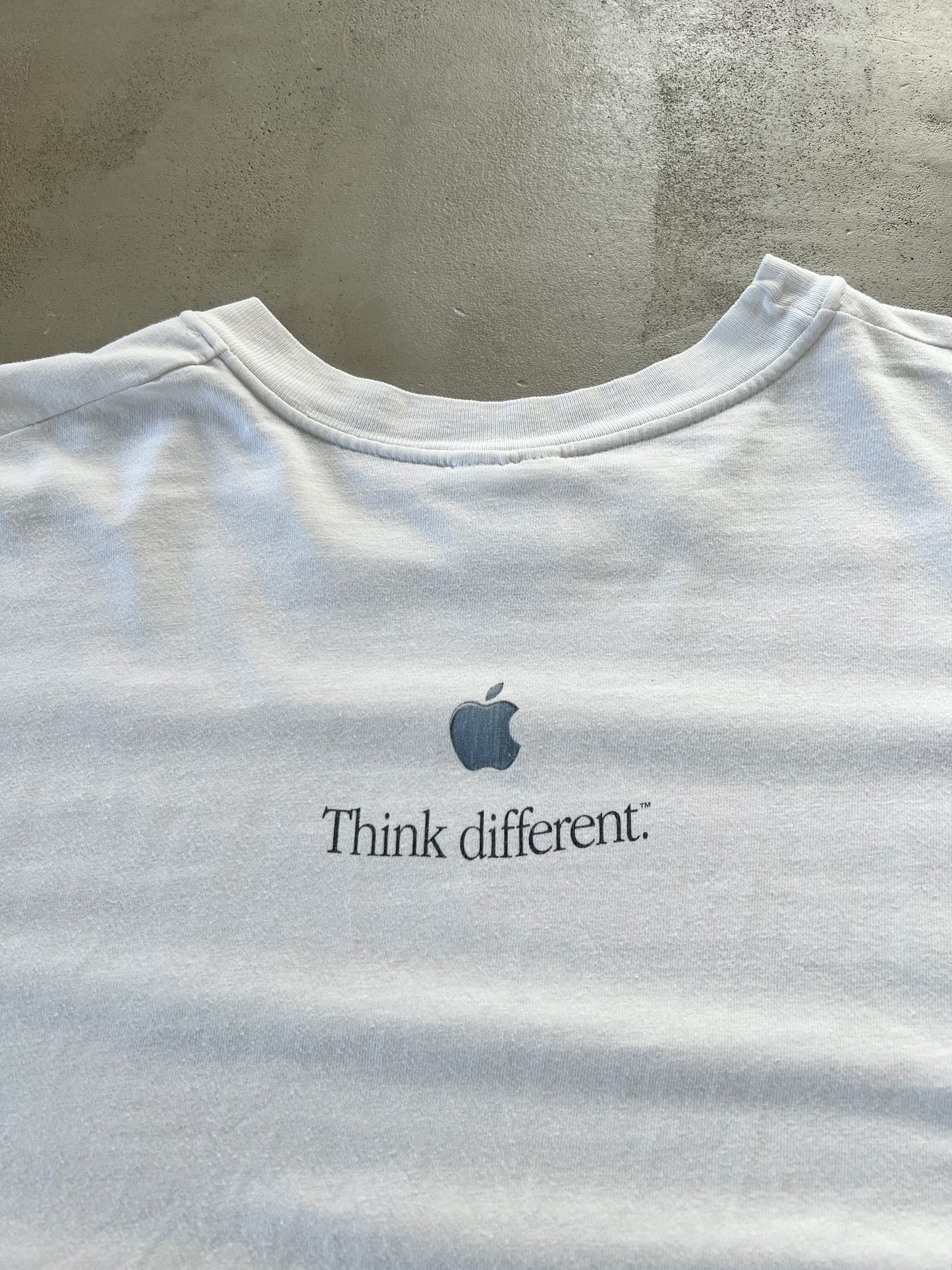 WHITE APPLE PROMO TEE - 1990S - L