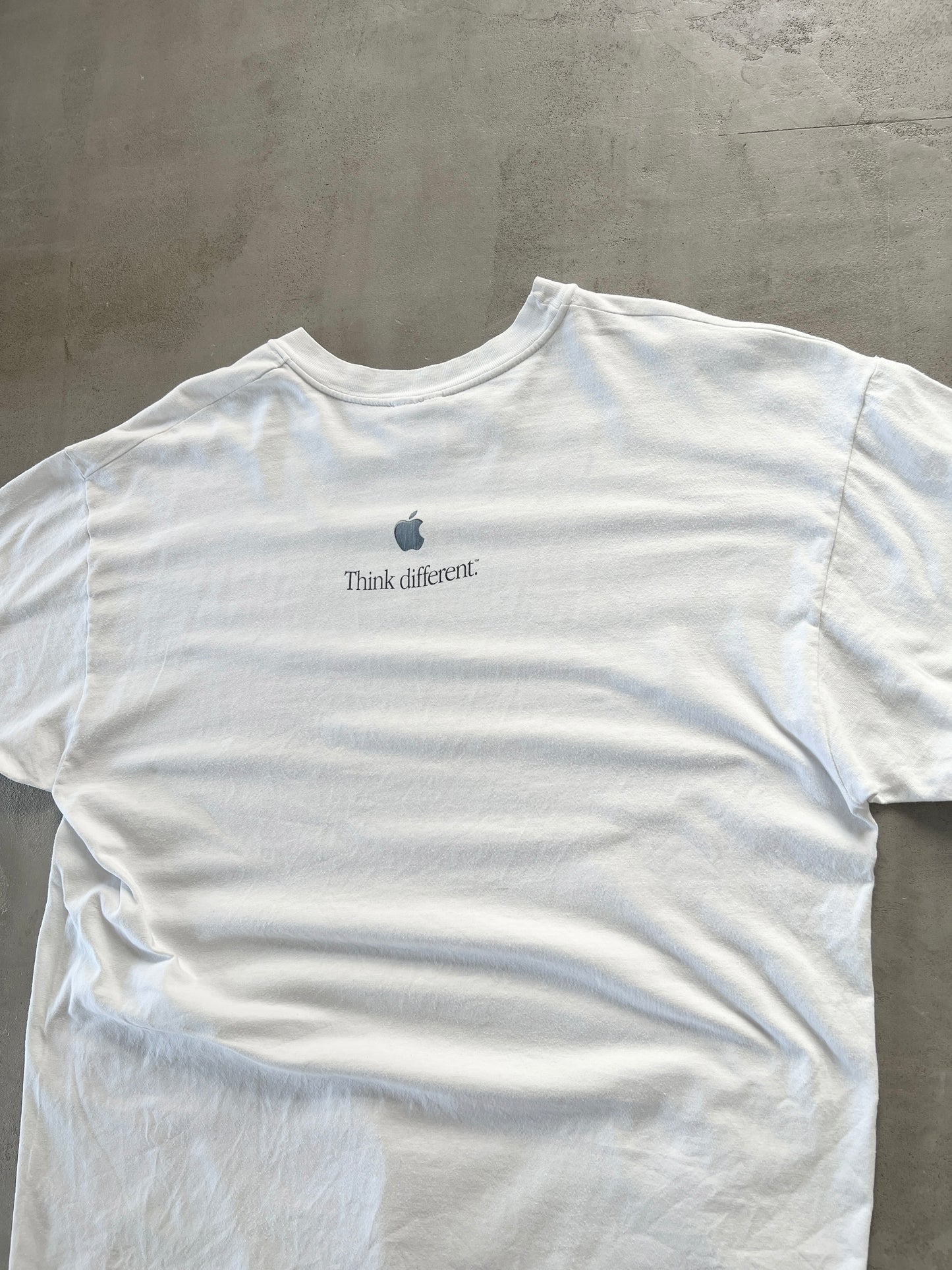 WHITE APPLE PROMO TEE - 1990S - L