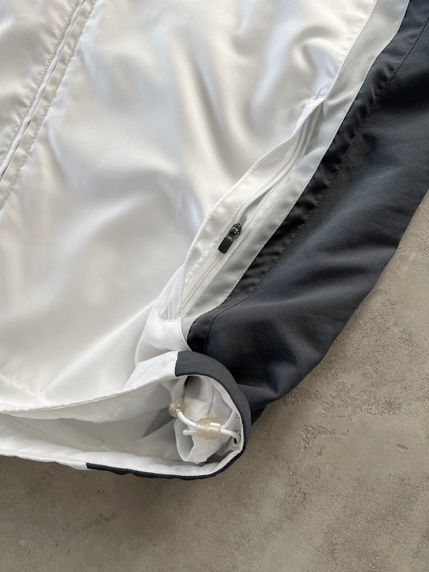 WHITE OLYMPIQUE LYON UMBRO TRACK JACKET - 2000S - L/XL