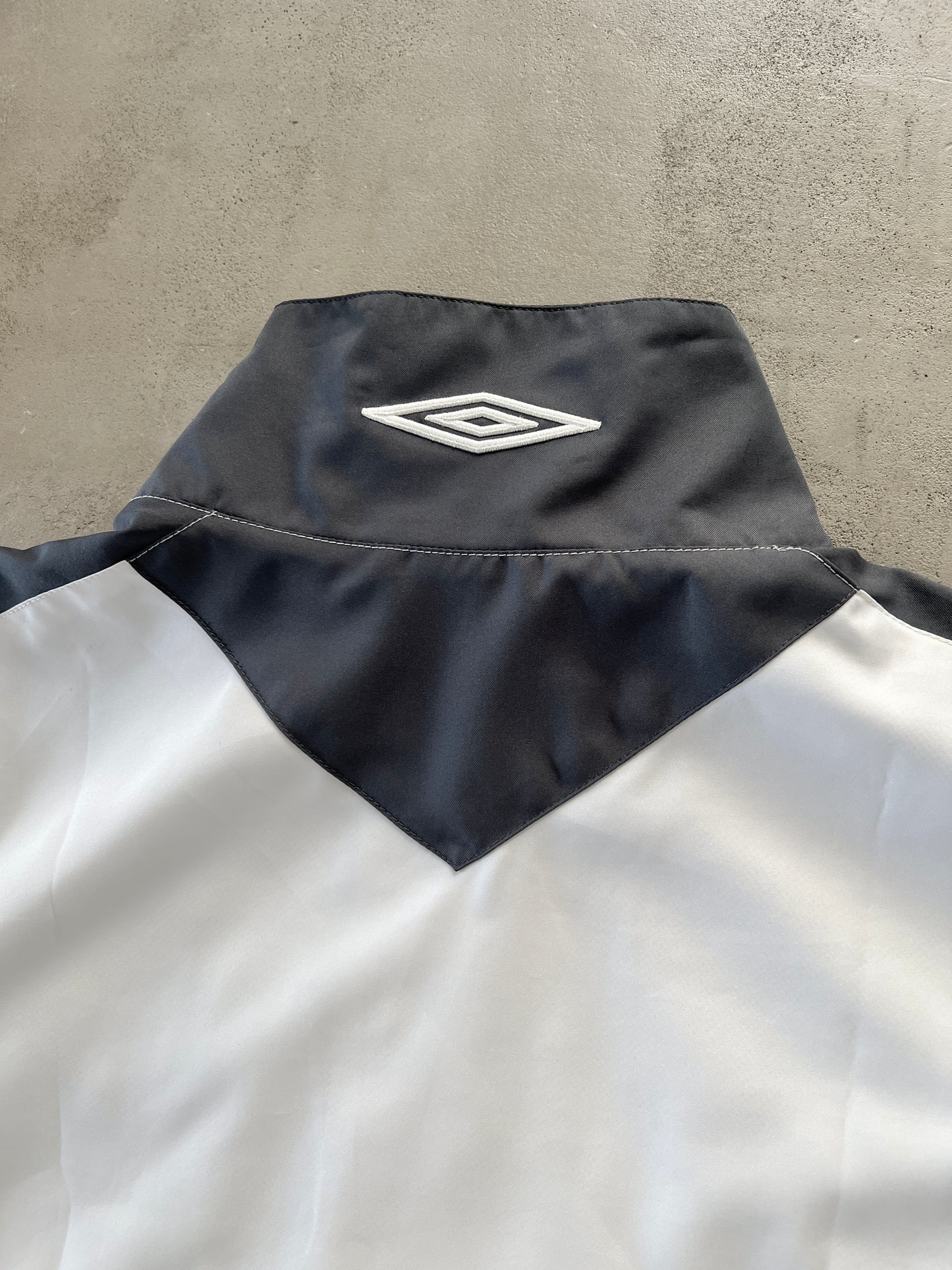 WHITE OLYMPIQUE LYON UMBRO TRACK JACKET - 2000S - L/XL