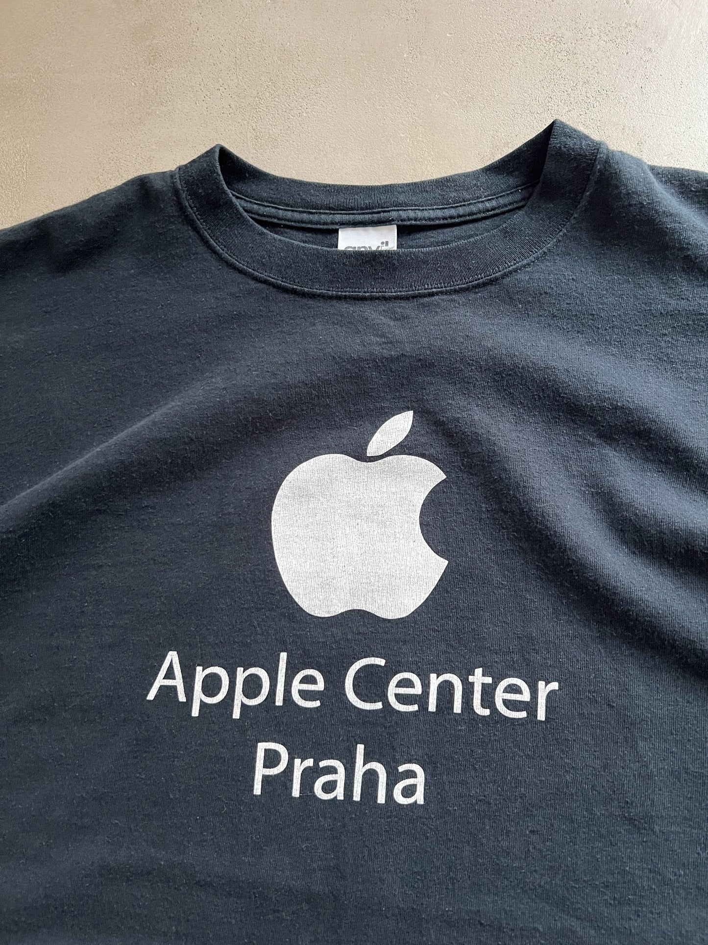 FADED BLACK APPLE PROMO TEE - 2000S - L