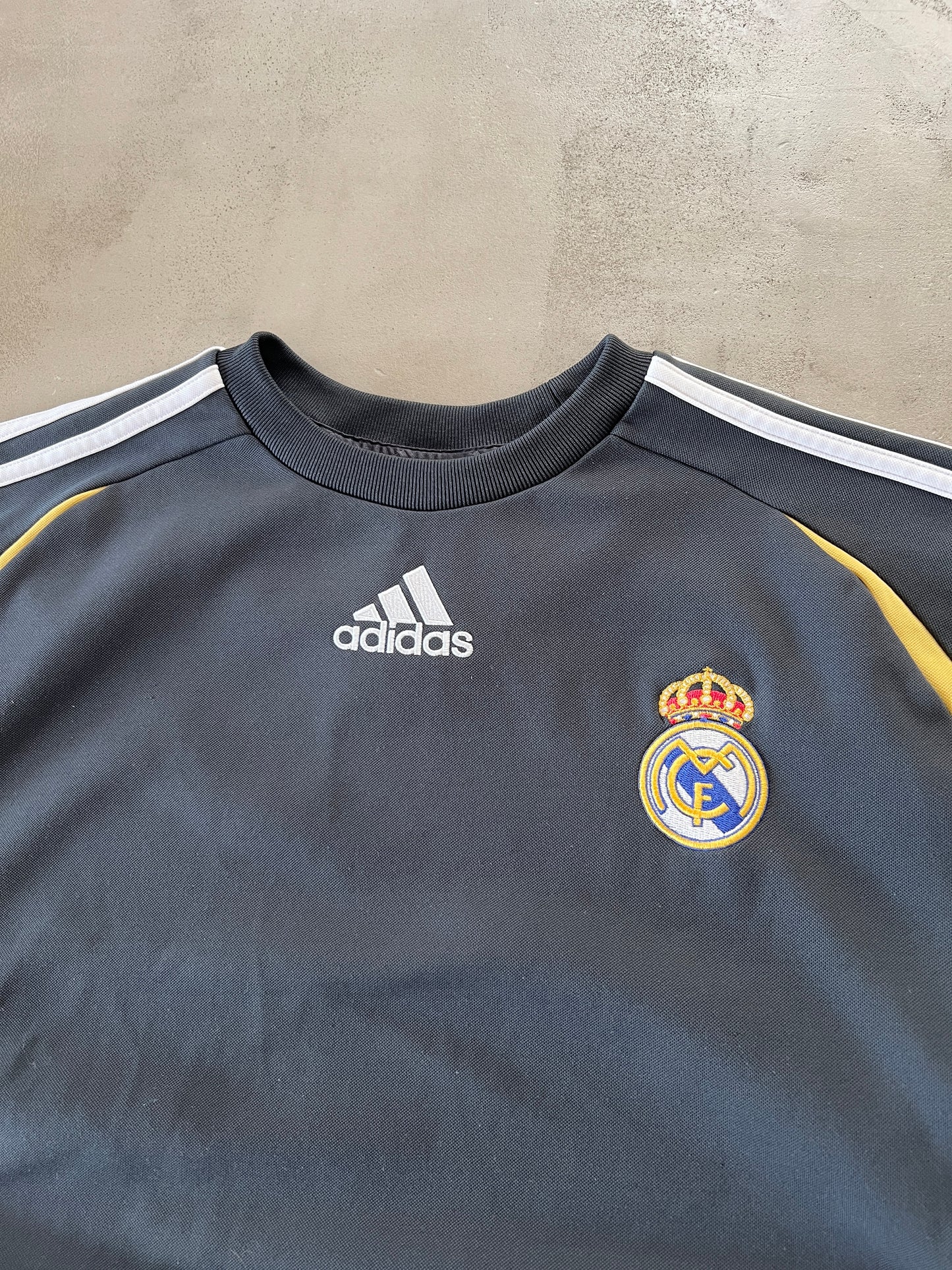 GREY REAL MADRID LONGSLEEVE - 2000S - M