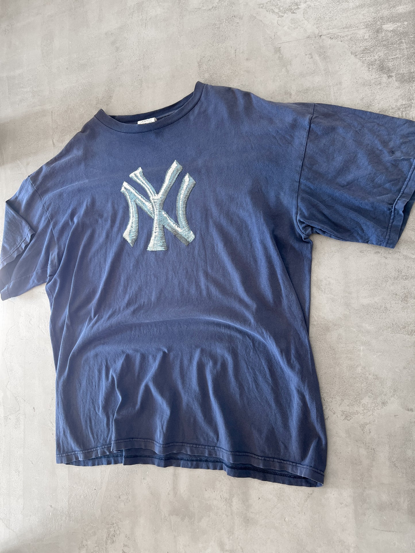 NAVY YANKEES TEE - 1990S - XXL