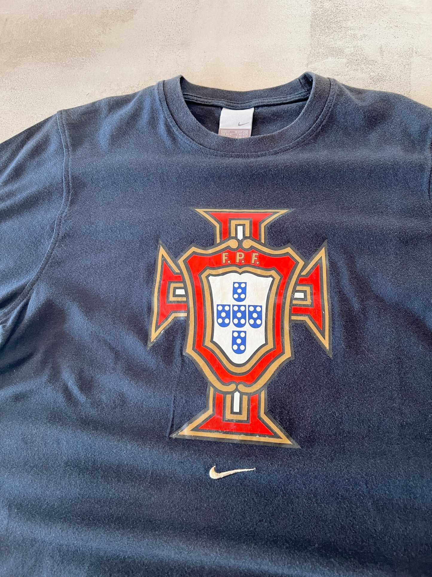 BLACK PORTUGAL NIKE TEE - 2000S - XS