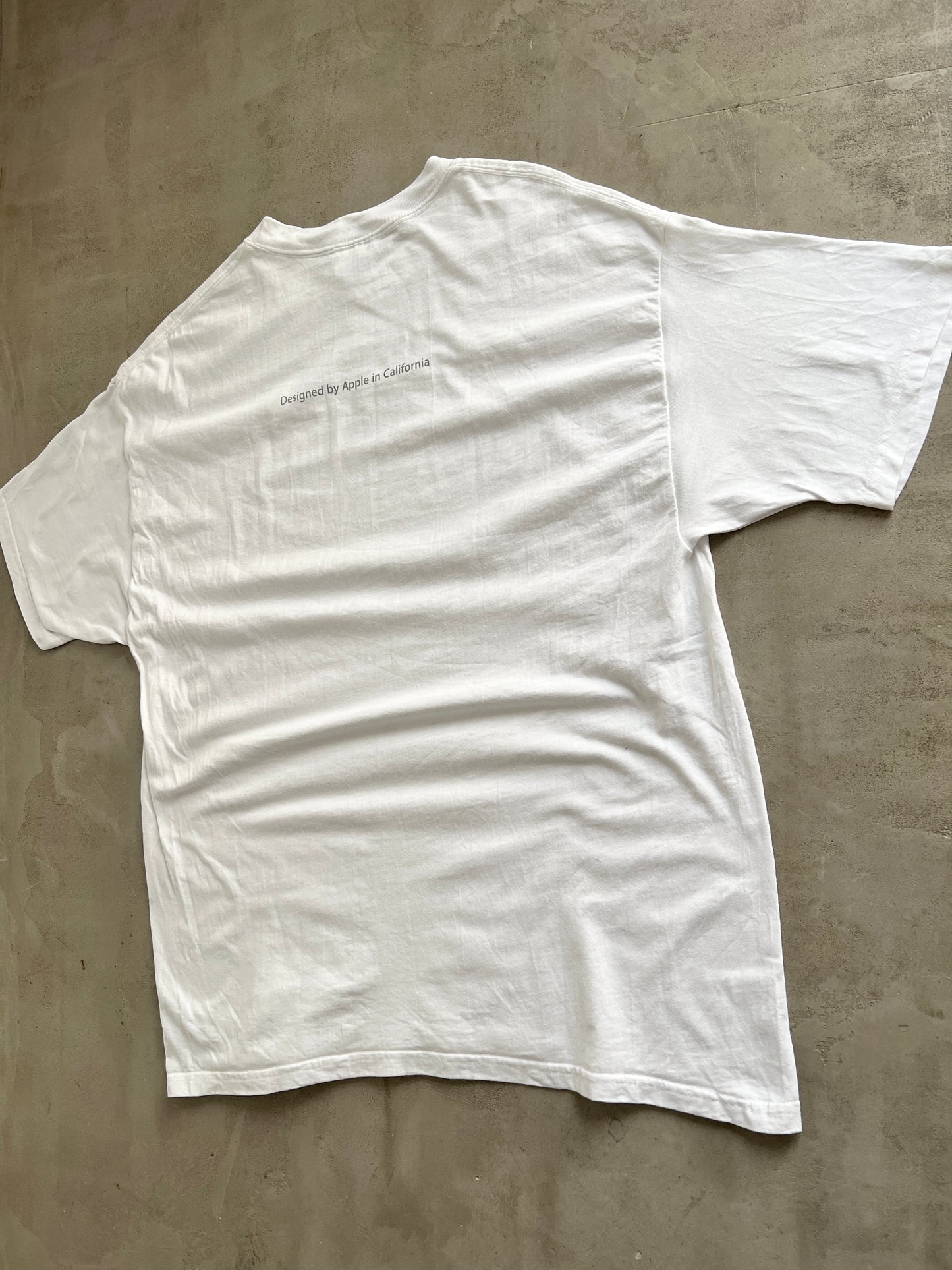 WHITE APPLE PROMO TEE - 2000S - L