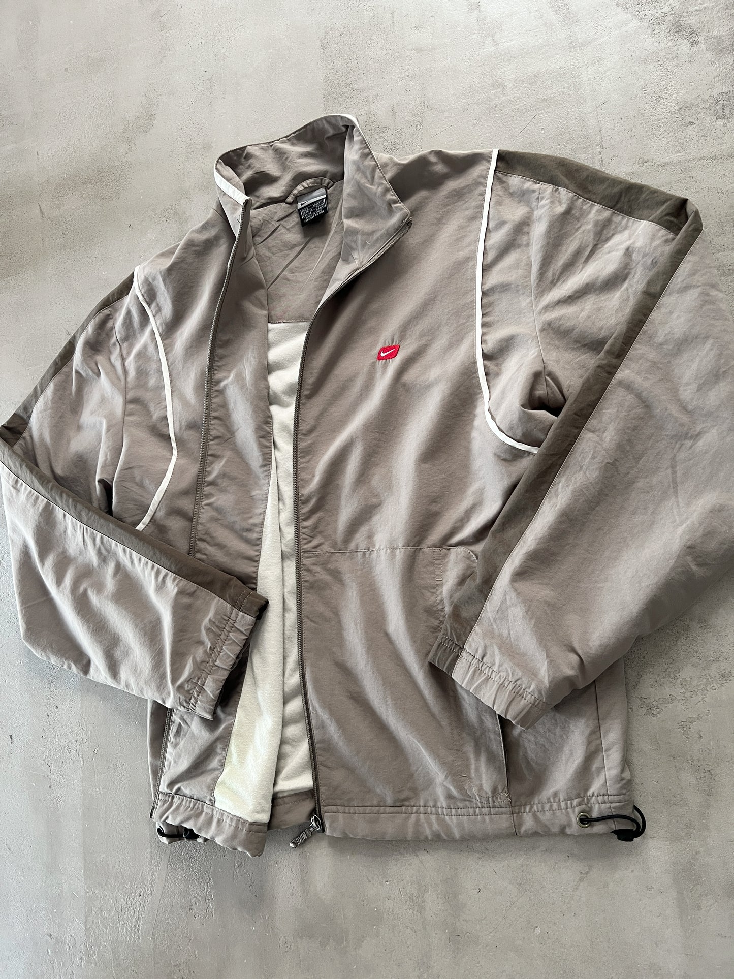 KHAKI NIKE TRACK JACKET - 2000S - M