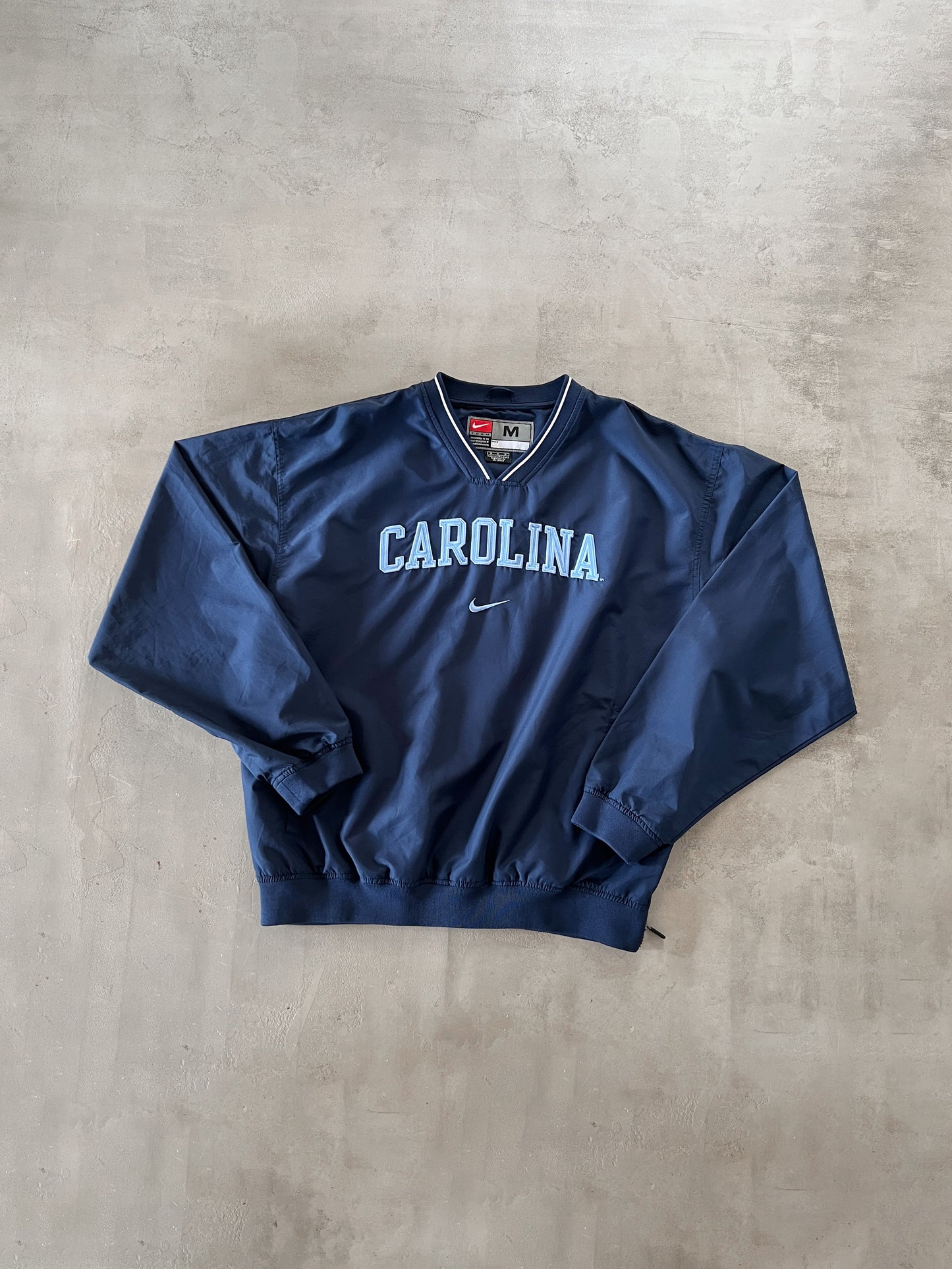 NAVY/BABY BLUE UNC NIKE LONGSLEEVE - 1990S - M/L