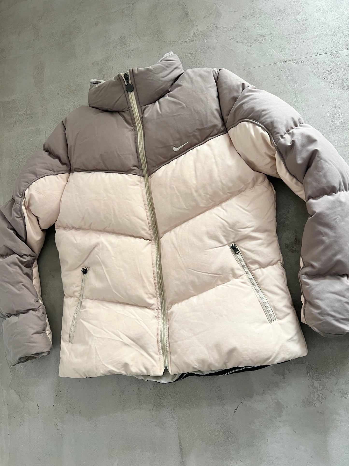 MOCHA/CREME NIKE PUFFER - 2000S - WOMENS L/M