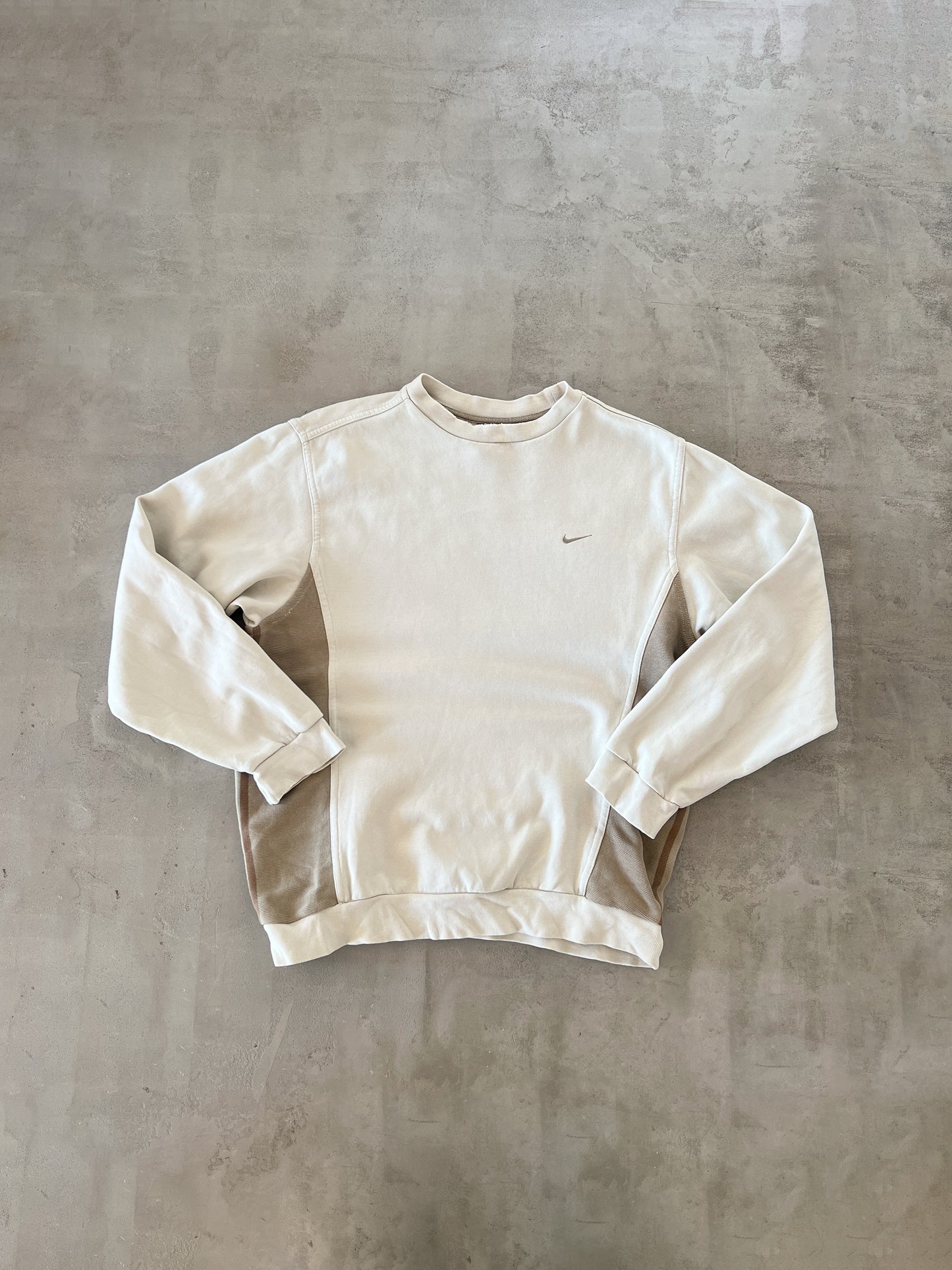 CREME NIKE SWEATER - 2000S - S/M