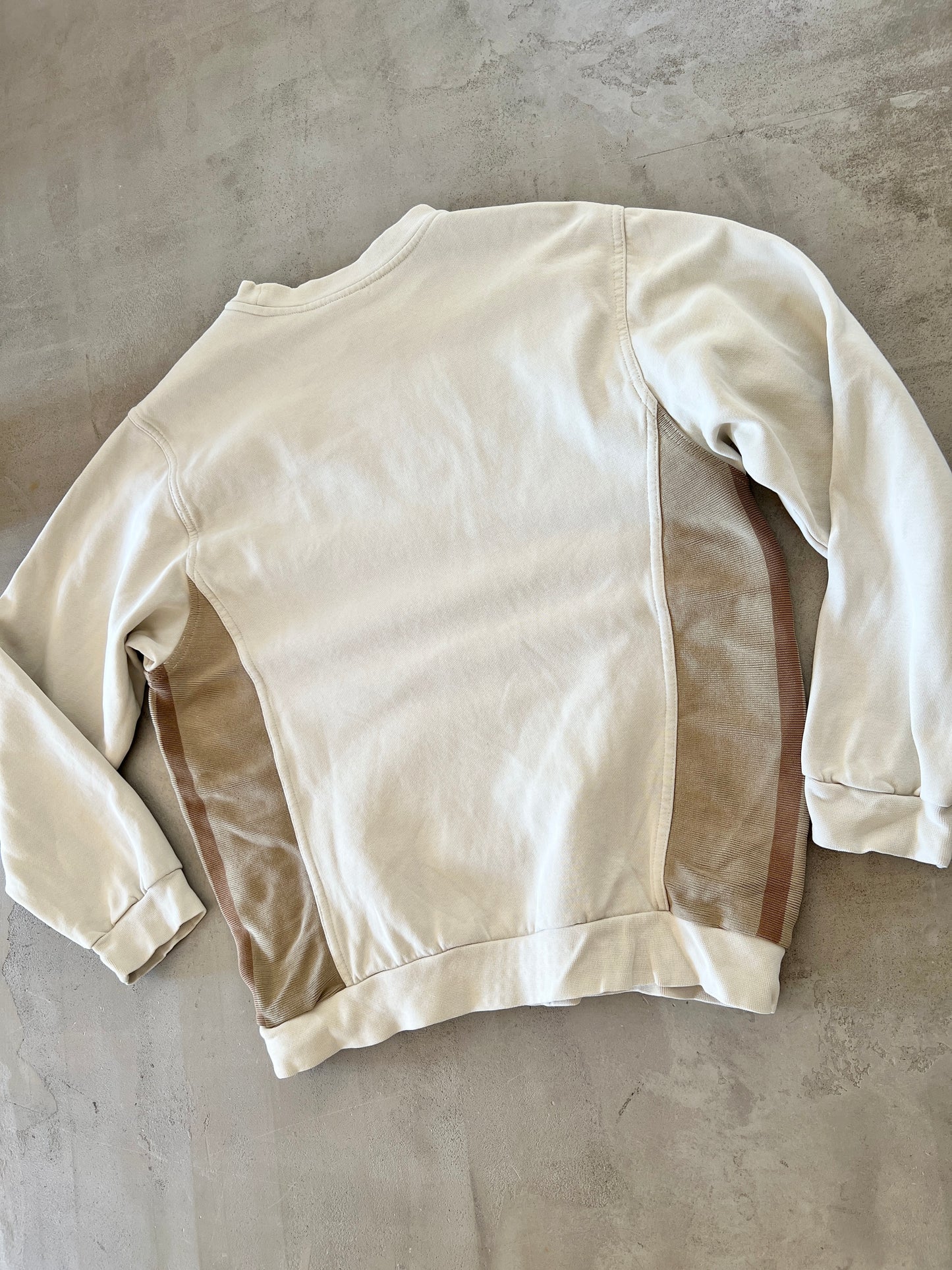 CREME NIKE SWEATER - 2000S - S/M