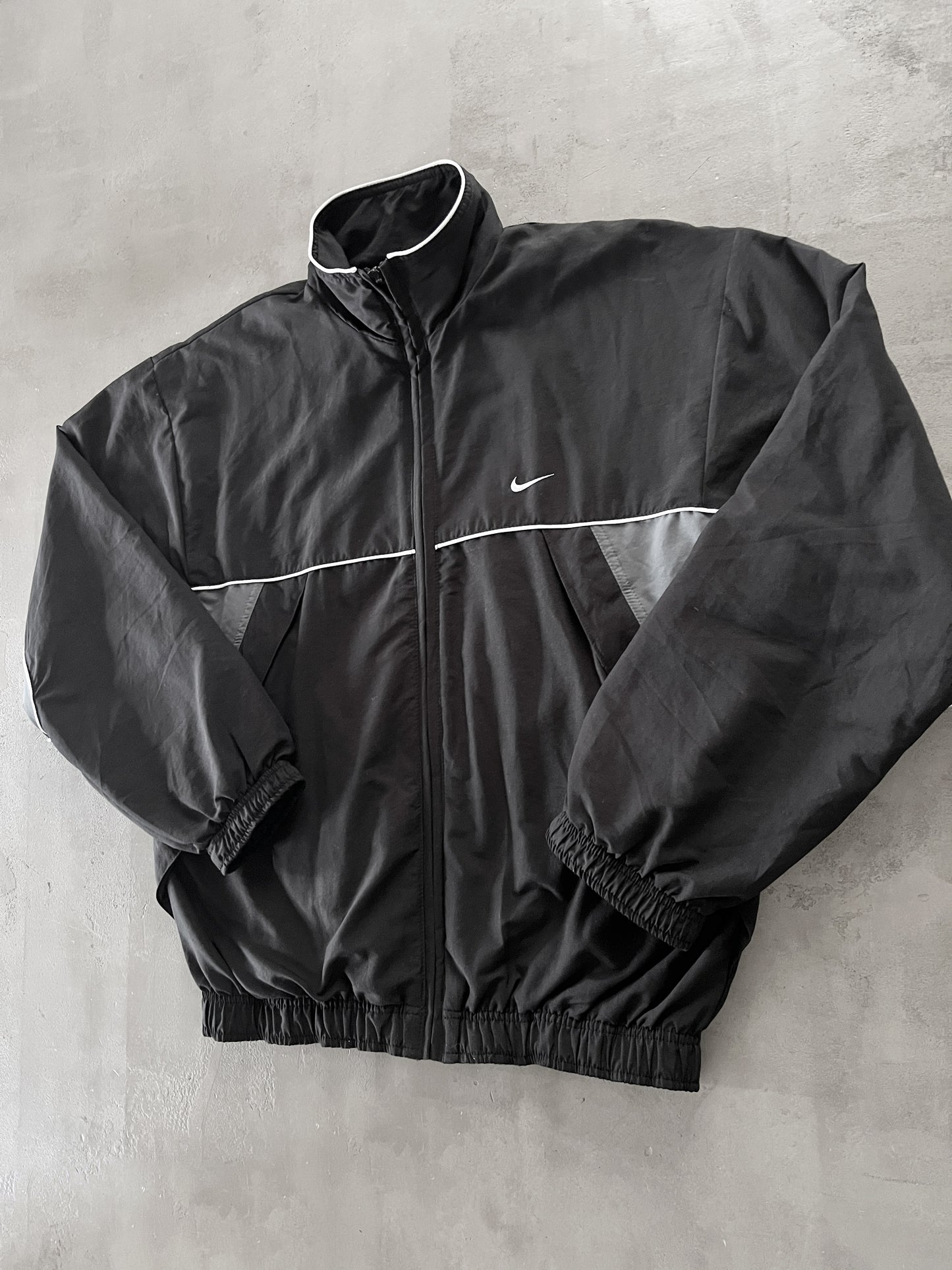 BLACK/GREY NIKE TRACK JACKET - 2000S - M