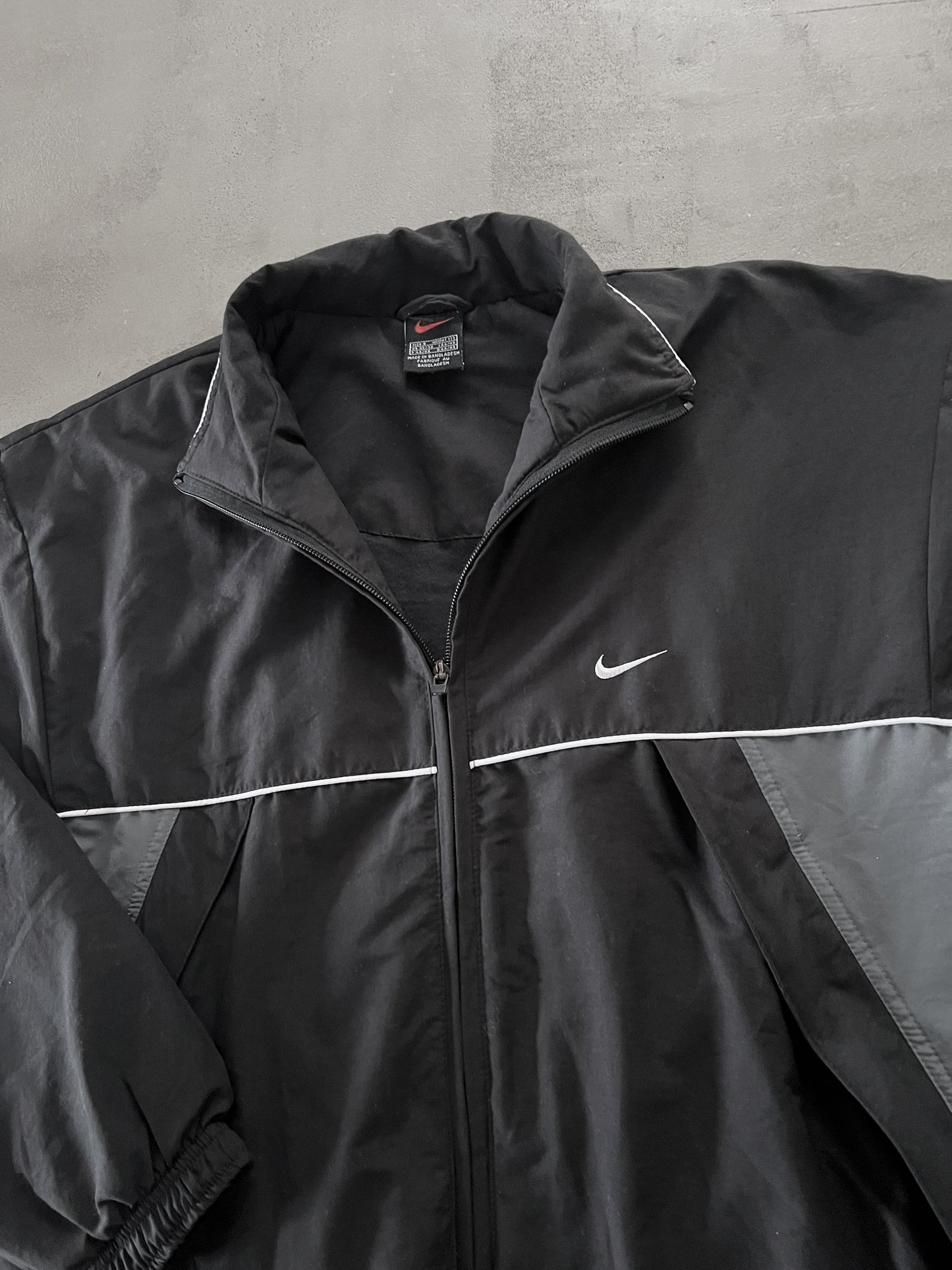BLACK/GREY NIKE TRACK JACKET - 2000S - M