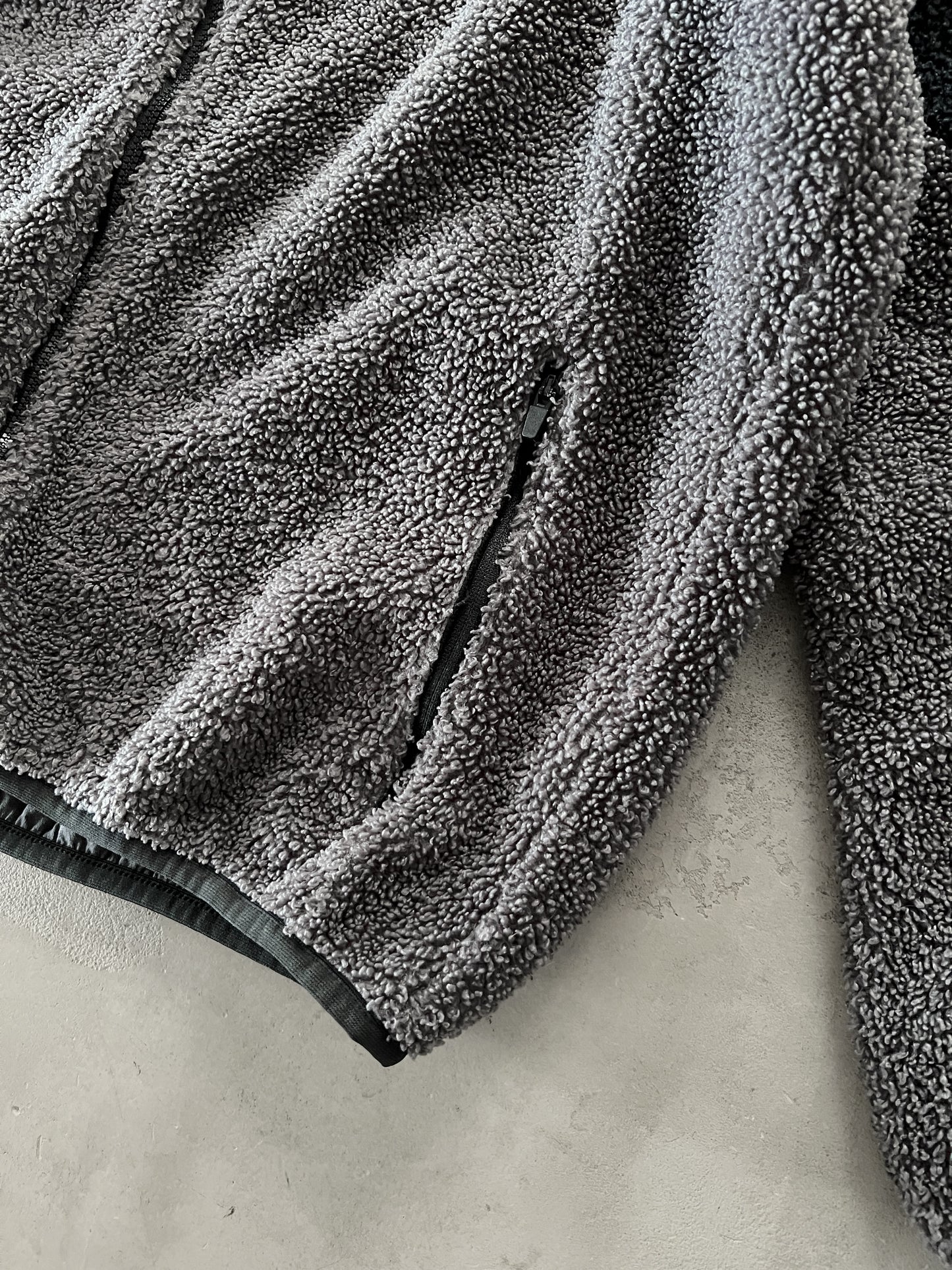 GREY/BLACK OAKLEY FLEECE JACKET - 2000S - M