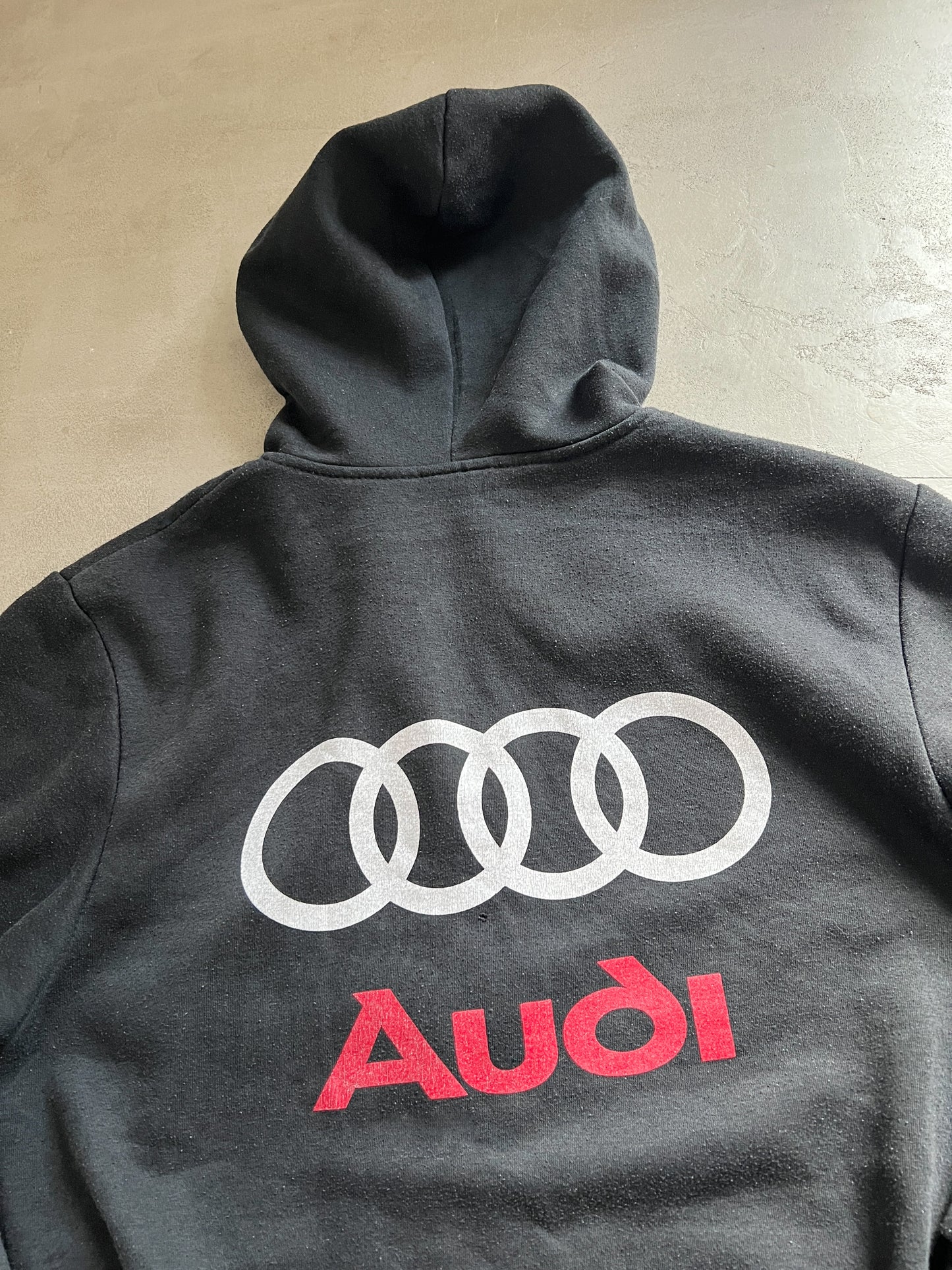 FADED BLACK AUDI ZIP UP HOODIE - 1990S - M