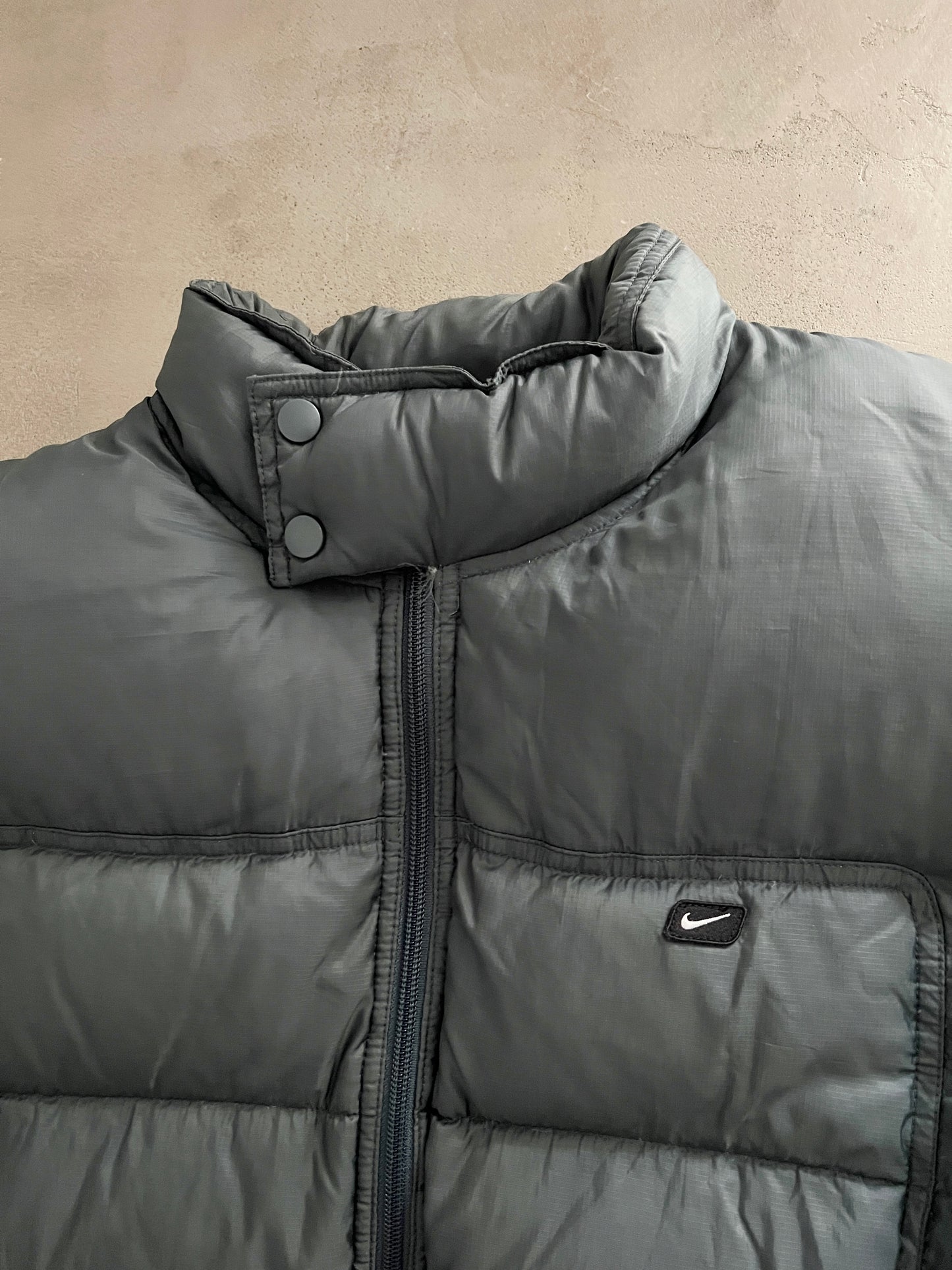 GREY NIKE PUFFER - 2000S - L