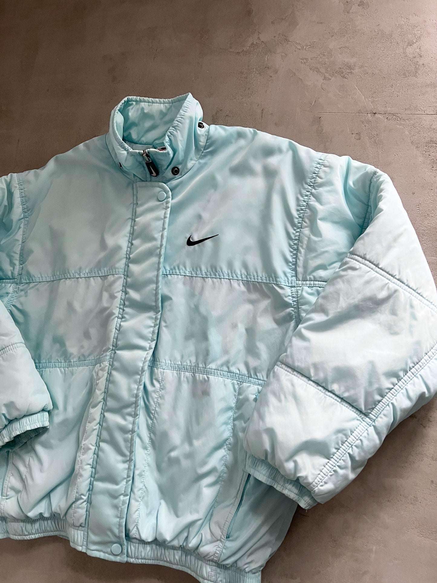BABY BLUE NIKE PUFFER - 1990S - S