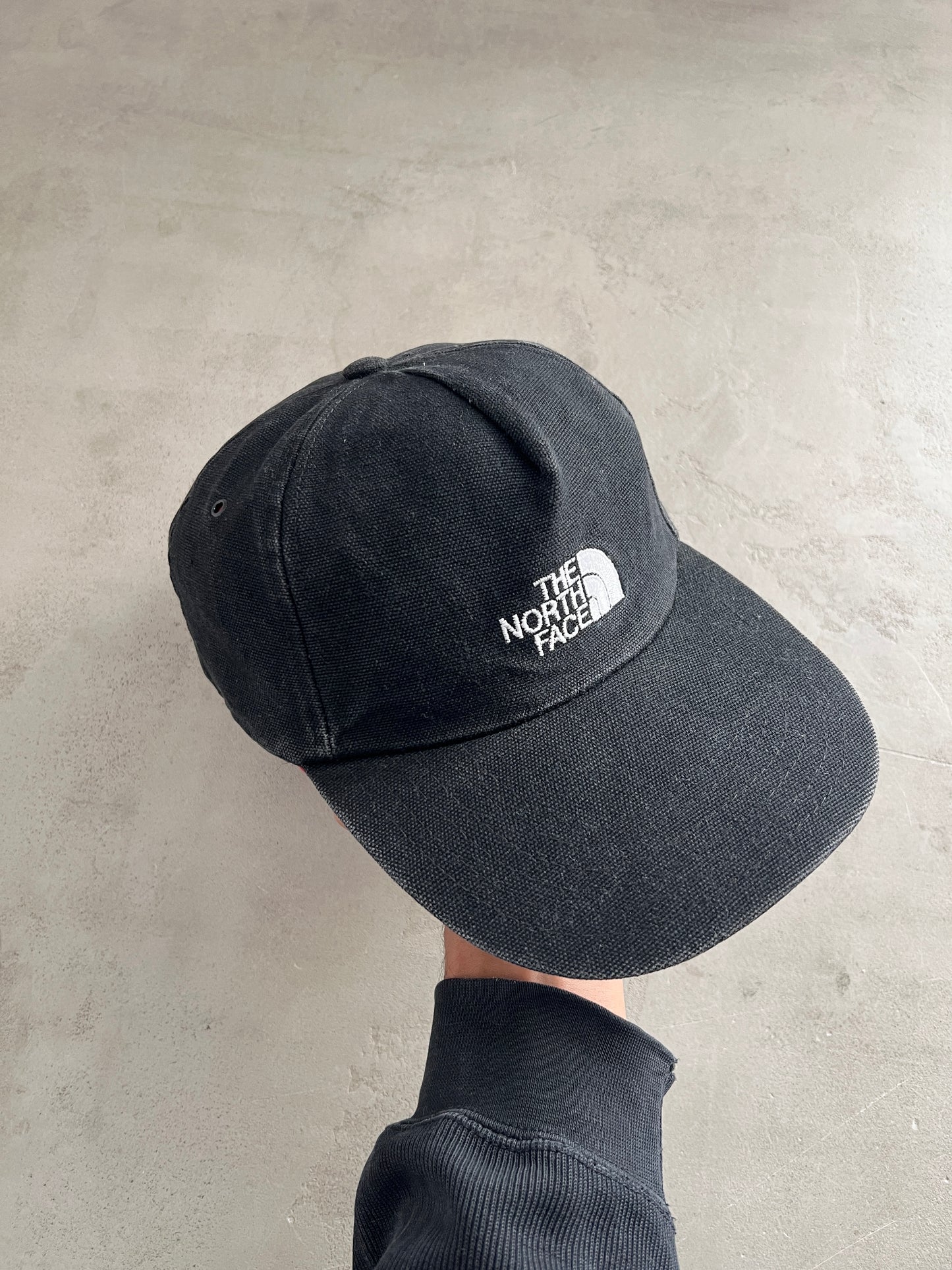 FADED BLACK THE NORTH FACE CAP - 2000S