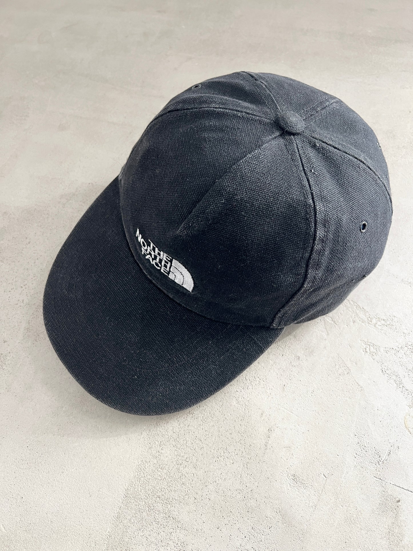 FADED BLACK THE NORTH FACE CAP - 2000S