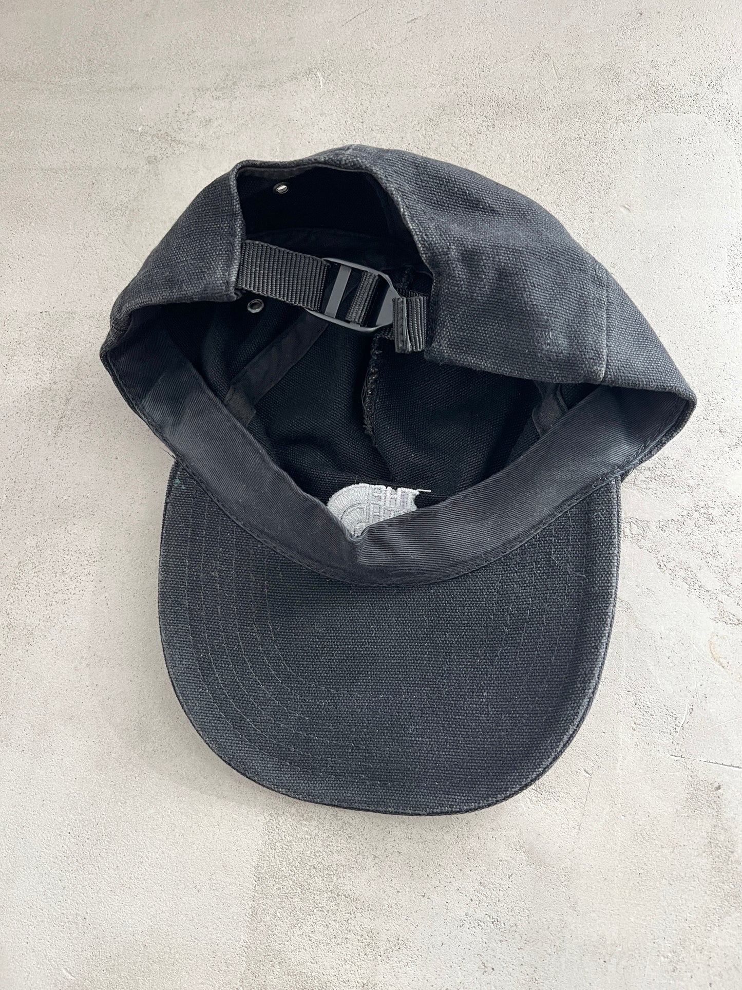 FADED BLACK THE NORTH FACE CAP - 2000S