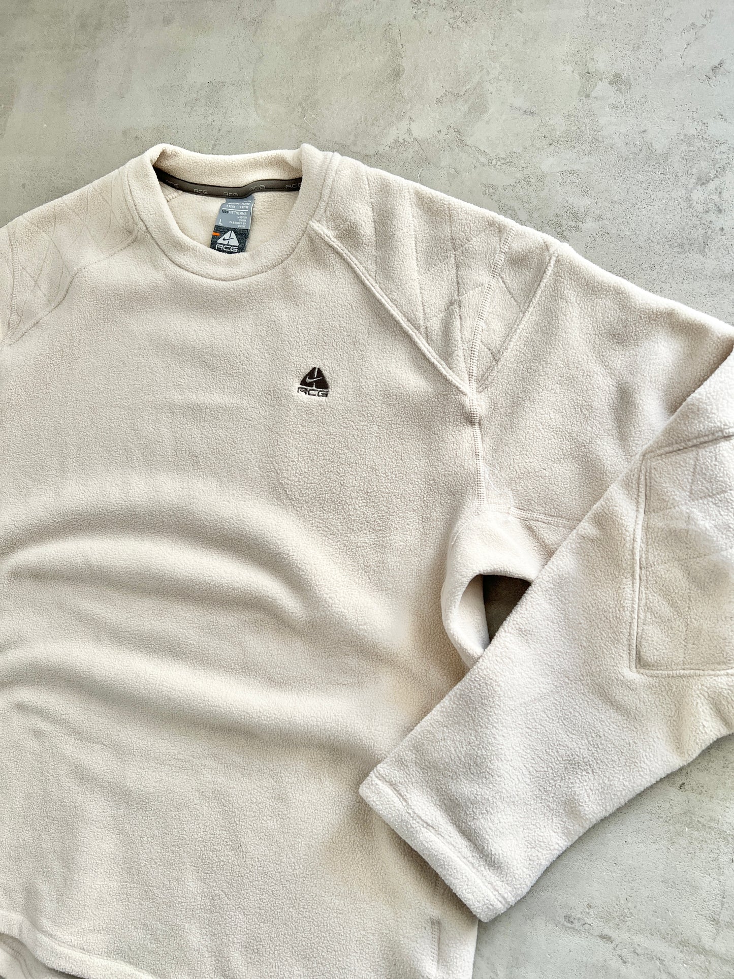 CREME NIKE ACG FLEECE LONGSLEEVE - 2000S - L