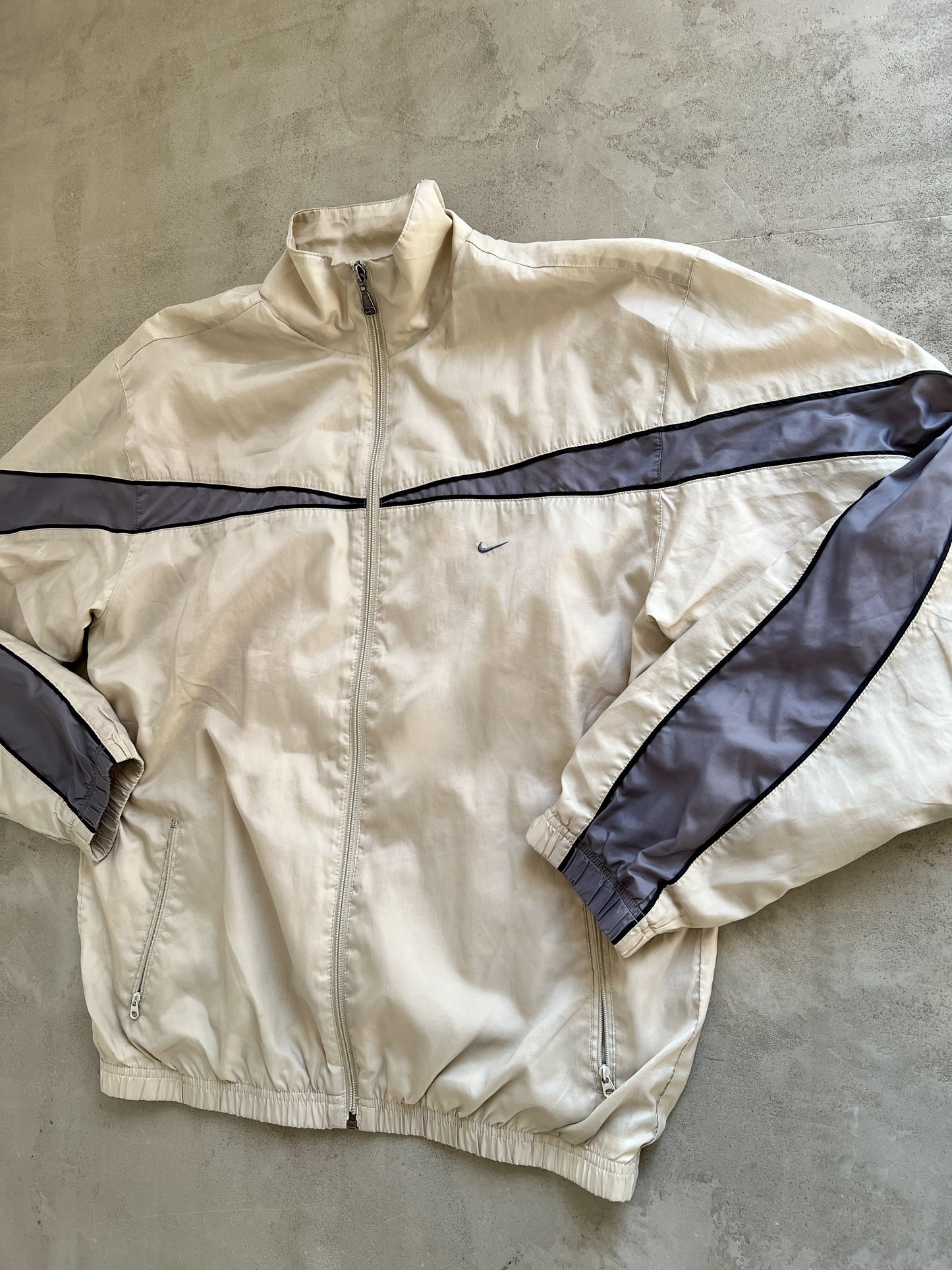 BEIGE/GREY NIKE TRACK JACKET - 2000S - L/M