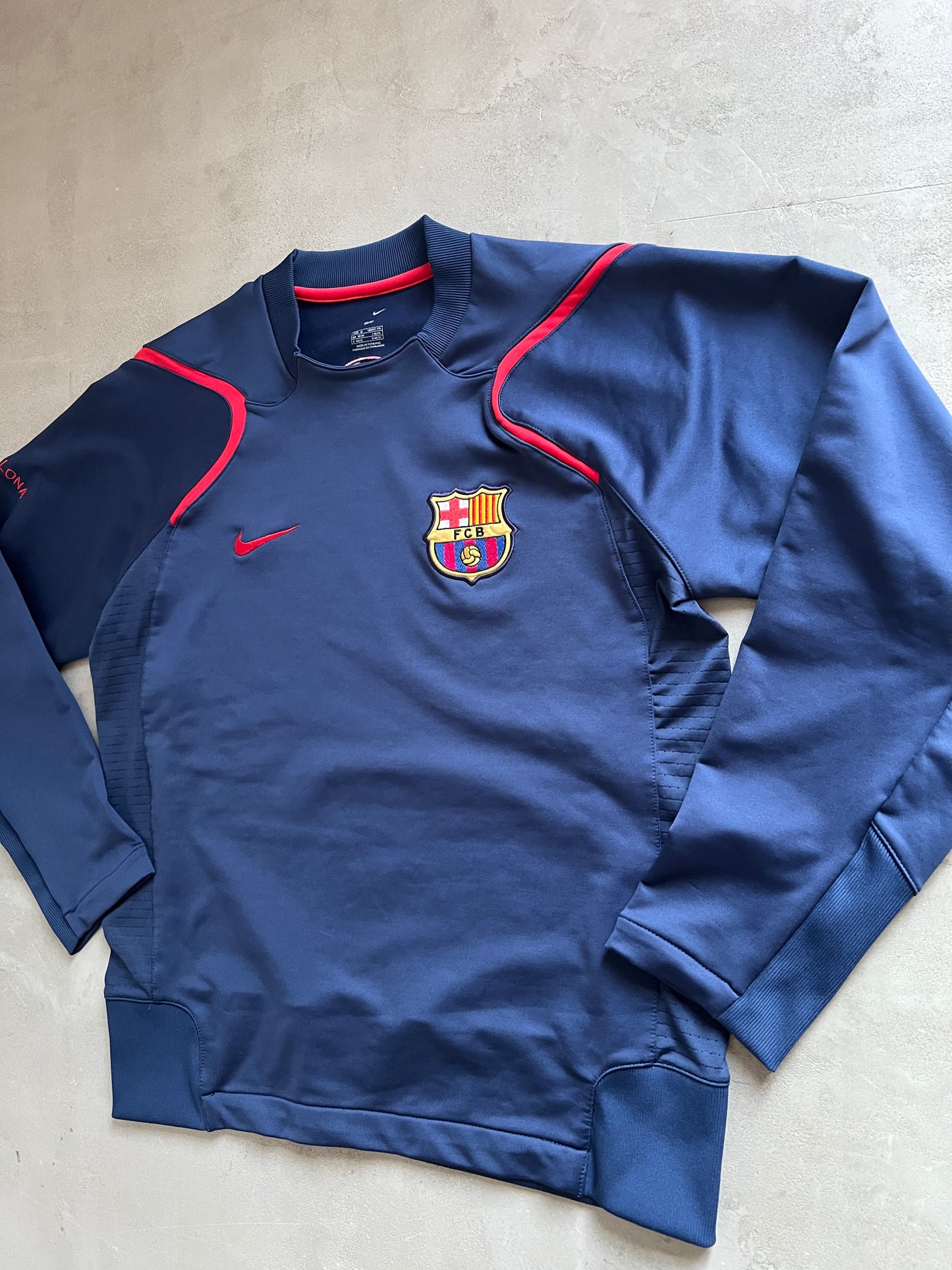 NAVY FC BARCELONA NIKE SWEATER - 2000S - M