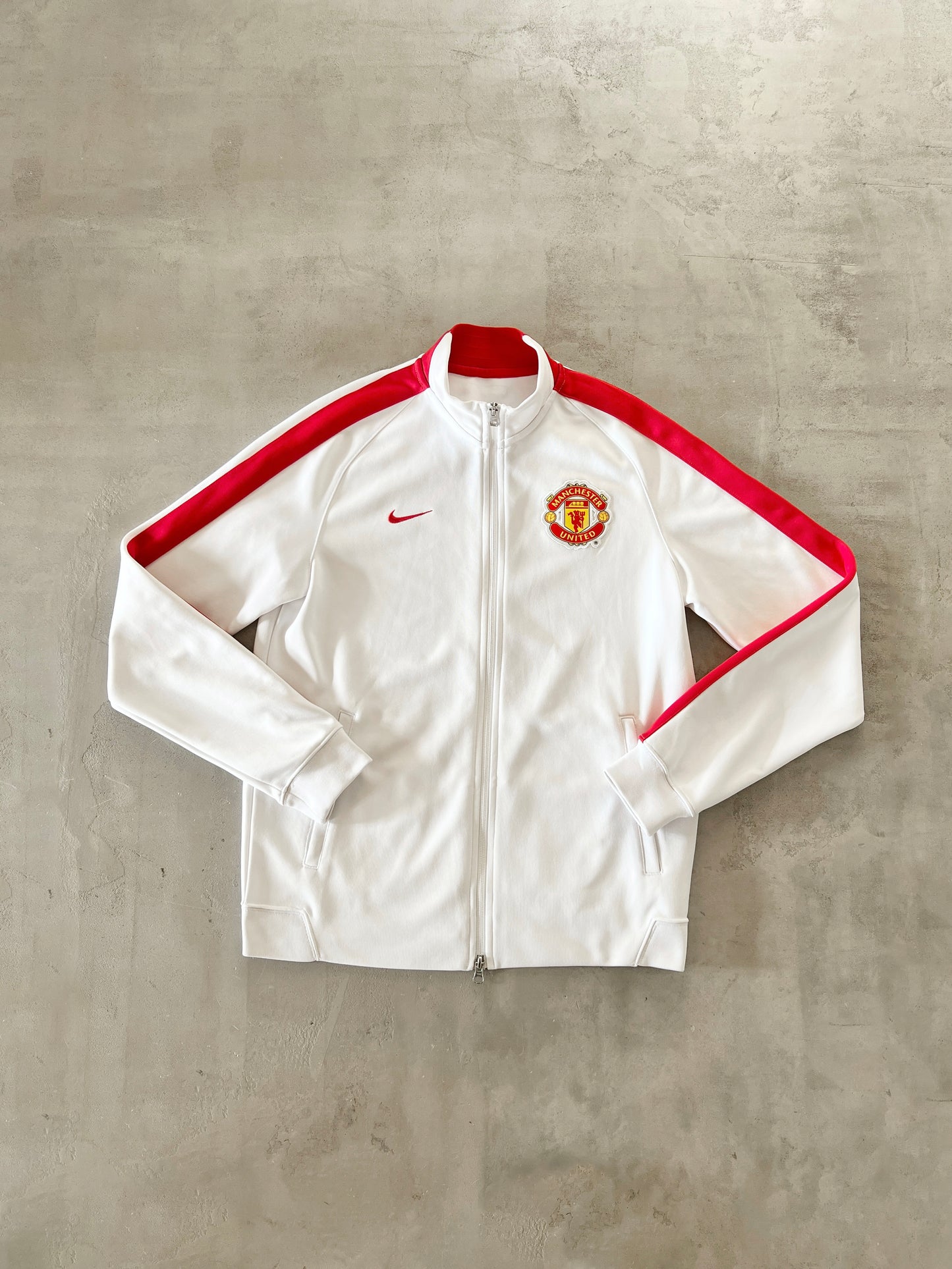 WHITE MANCHESTER UNITED TRACK JACKET - 2000S - M/L