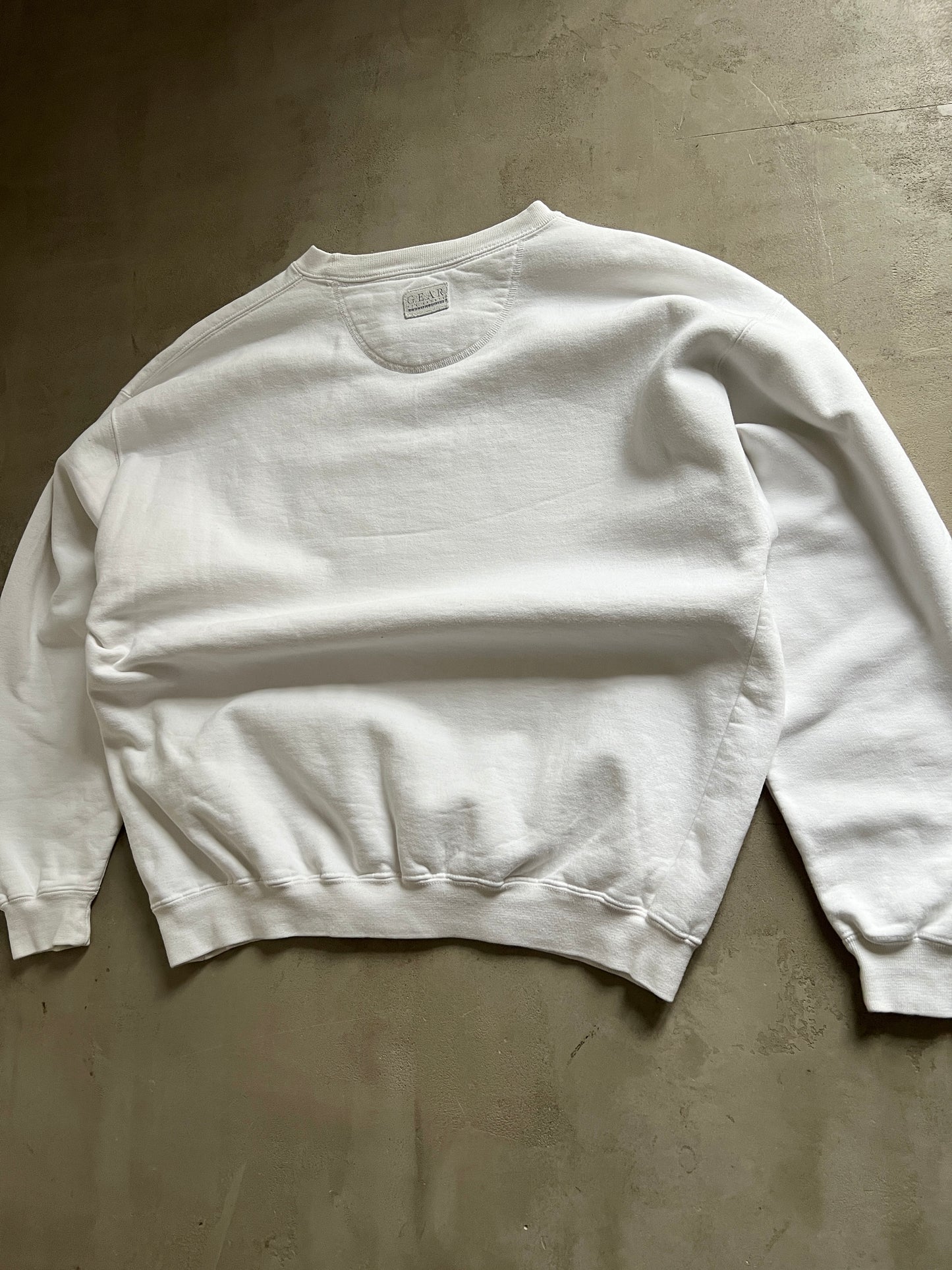WHITE PORSCHE SWEATER - 1990S - L/M