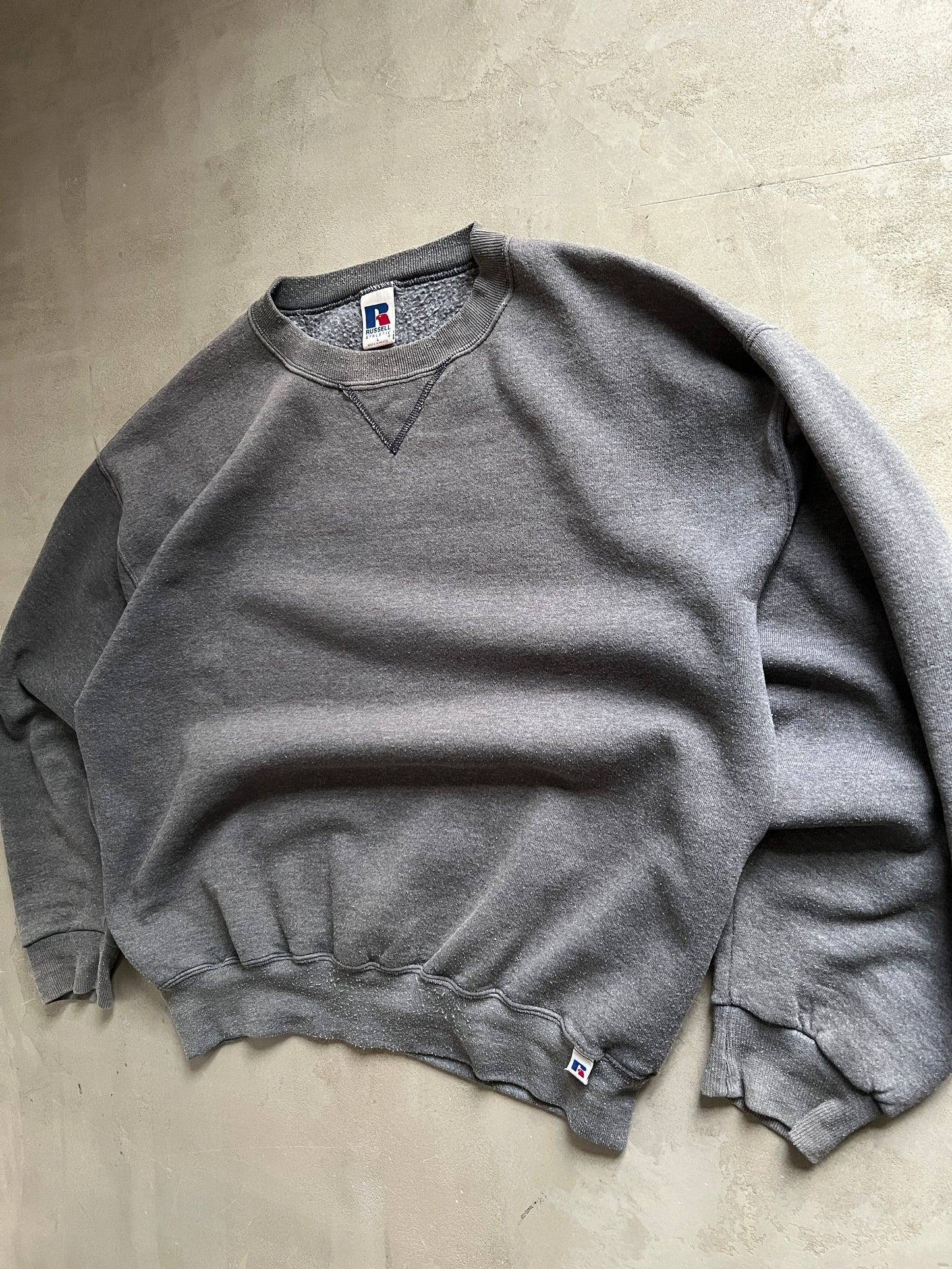 GREY RUSSELL ATHLETIC SWEATER -1990S - L/M
