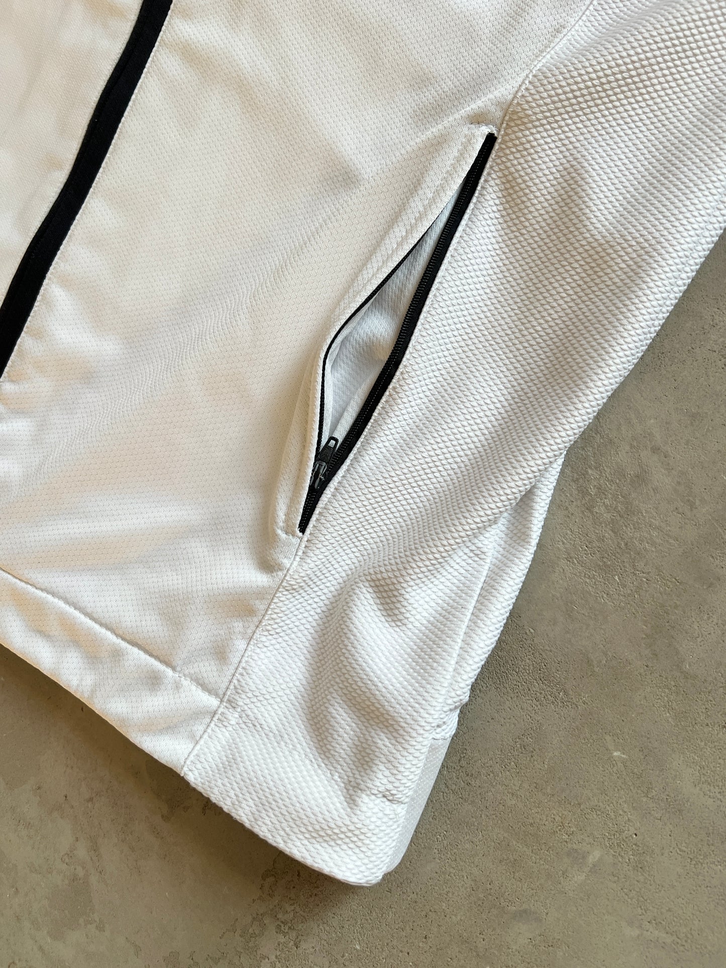WHITE JUVENTUS FC NIKE TRACK JACKET - 2000S - M