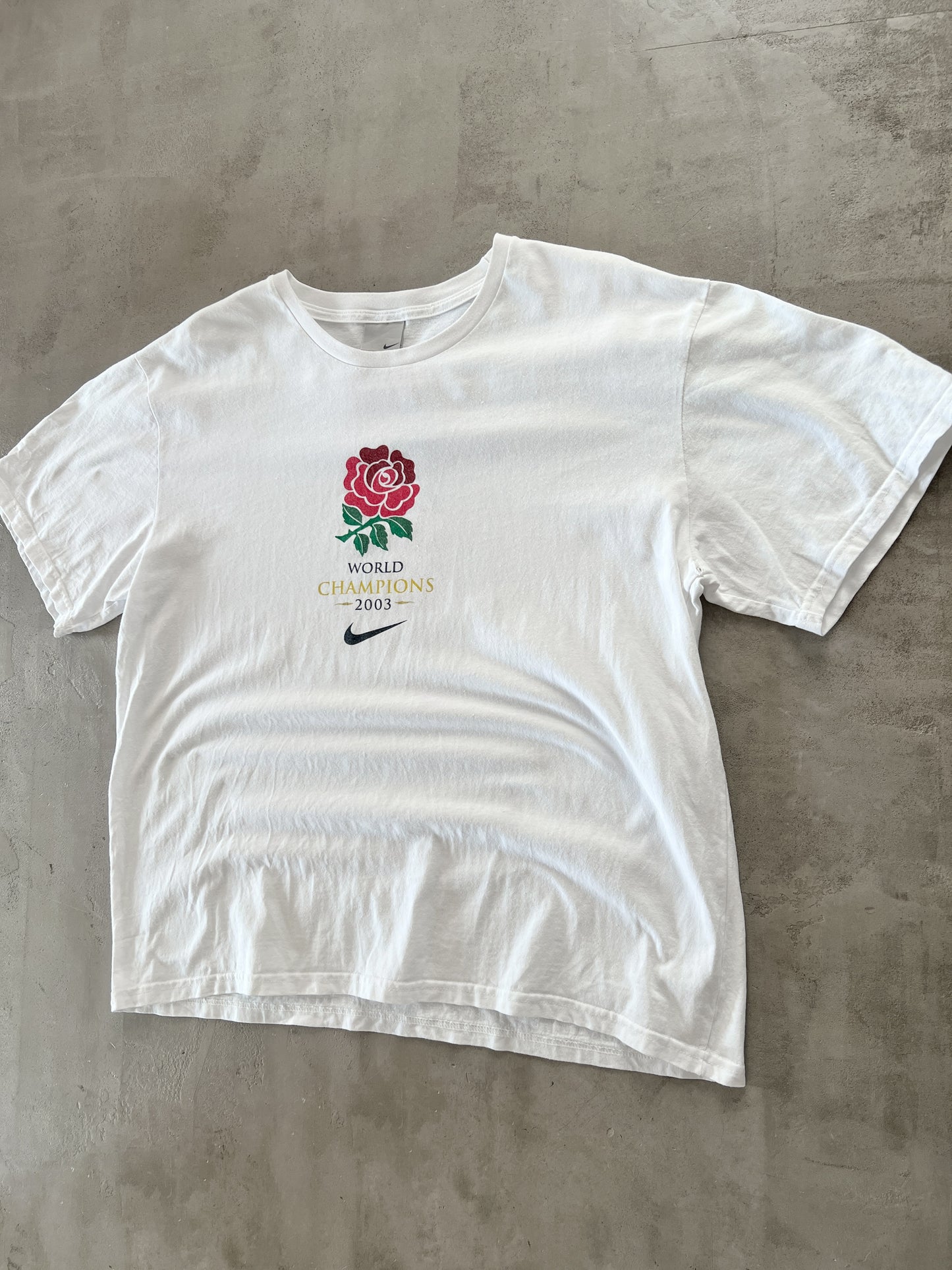 WHITE NIKE ENGLAND RUGBY TEE - 2003 - L