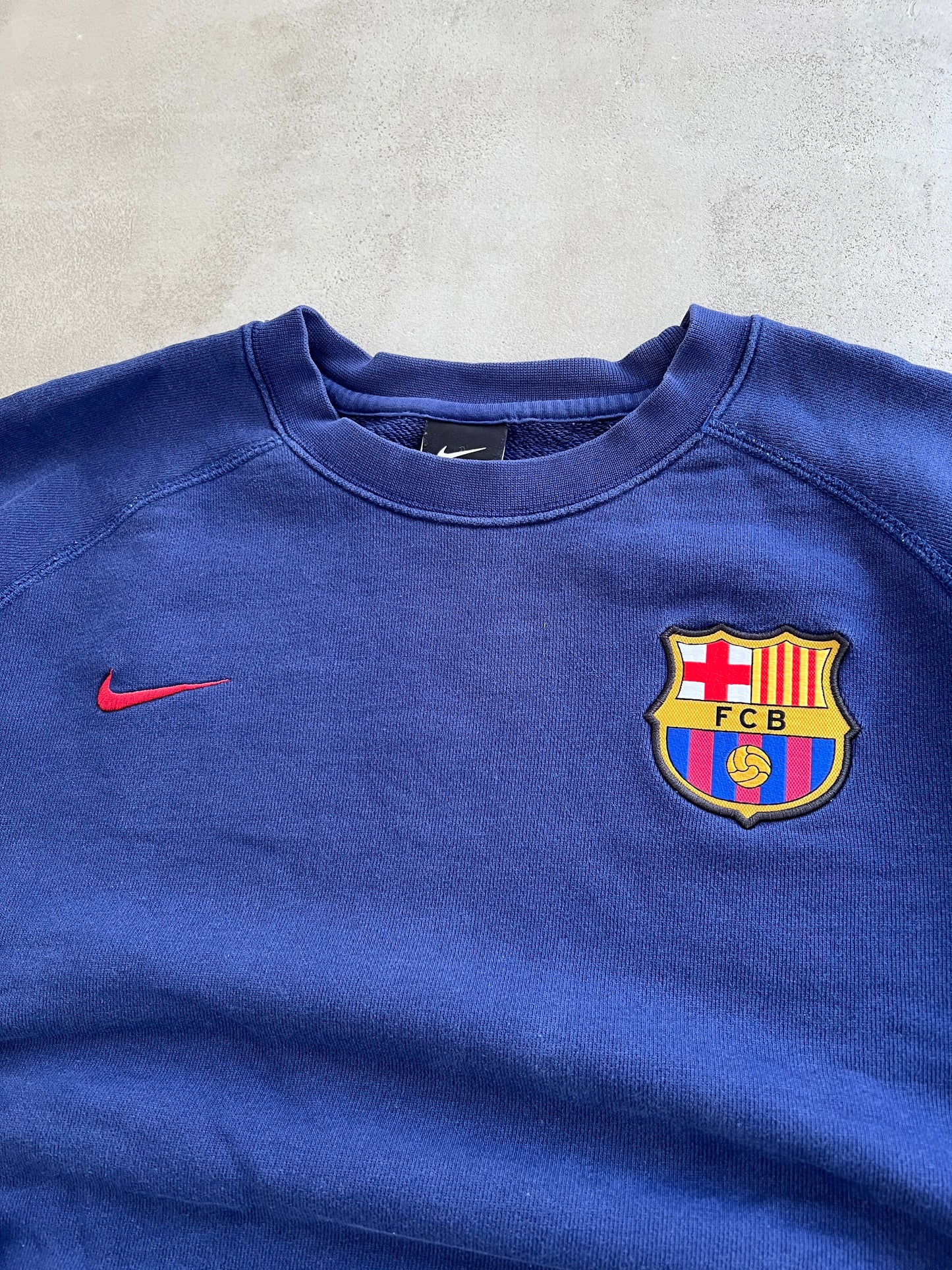 NAVY FC BARCELONA NIKE SWEATER - 2000S - S/M